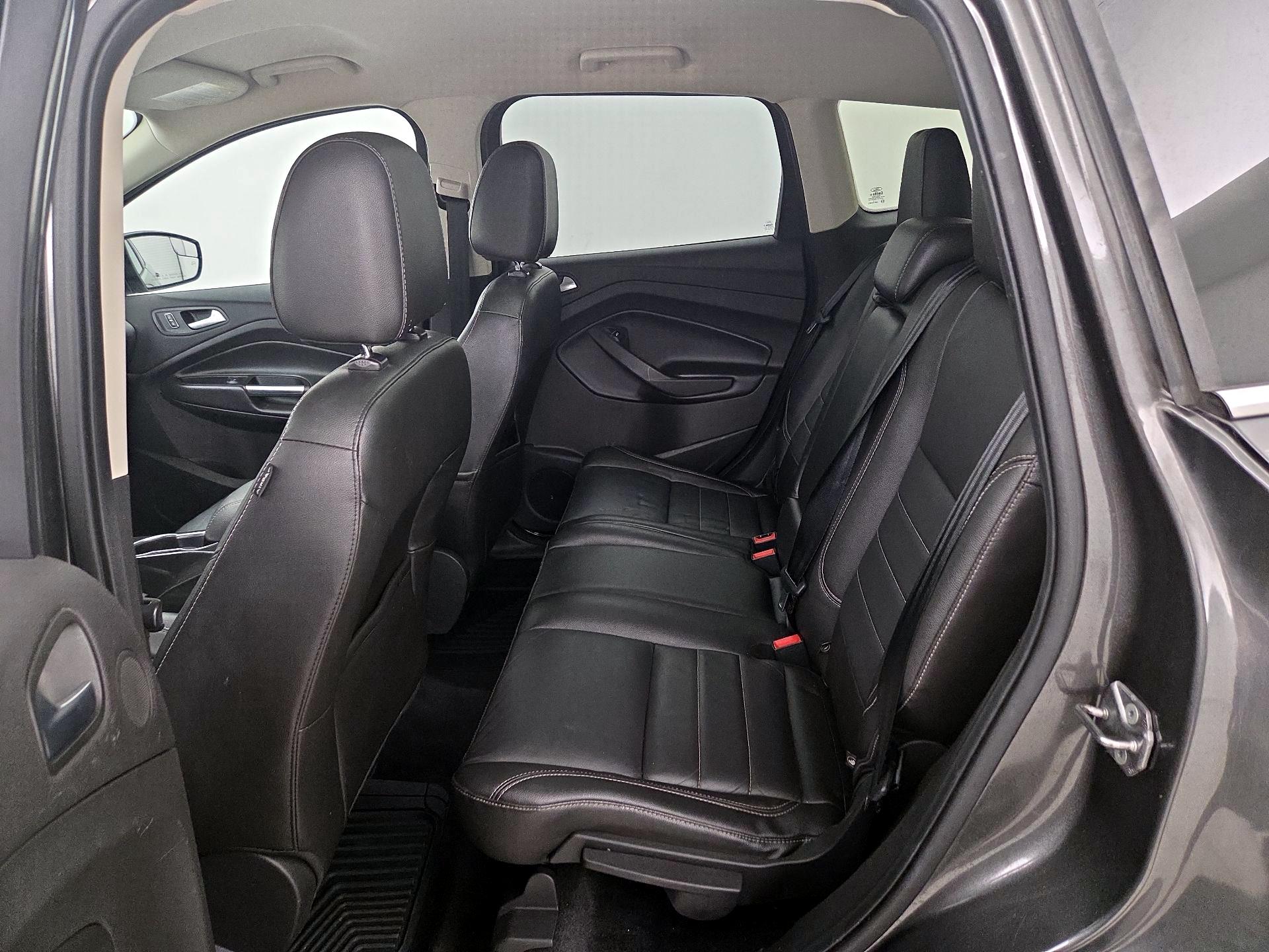 Thumbnail: 2015 Ford Escape - 20