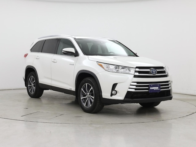 White 2019 Toyota Highlander Hybrid XLE AWD SUV / Crossover All-Wheel Drive Automatic