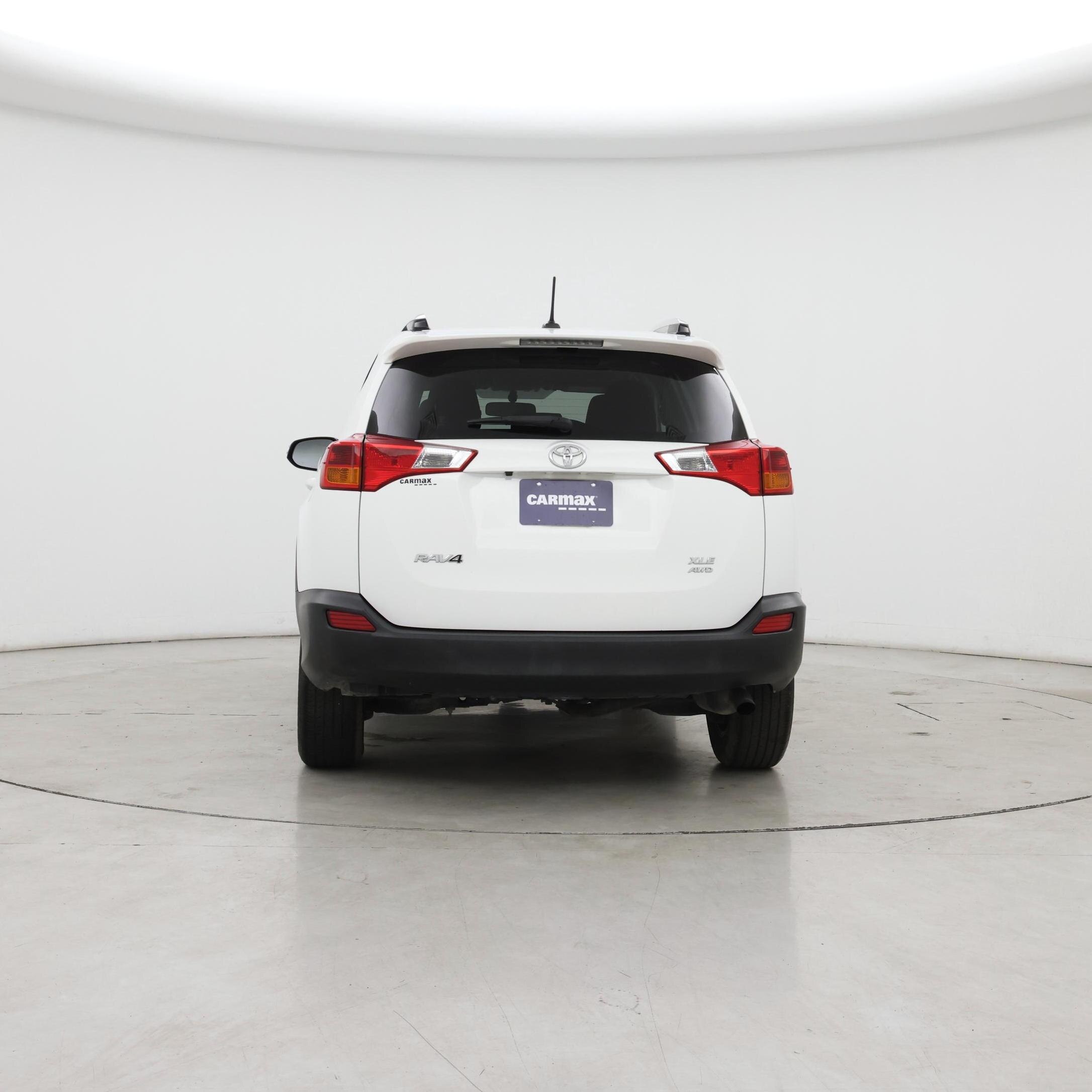 Thumbnail: 2015 Toyota RAV4 - 6