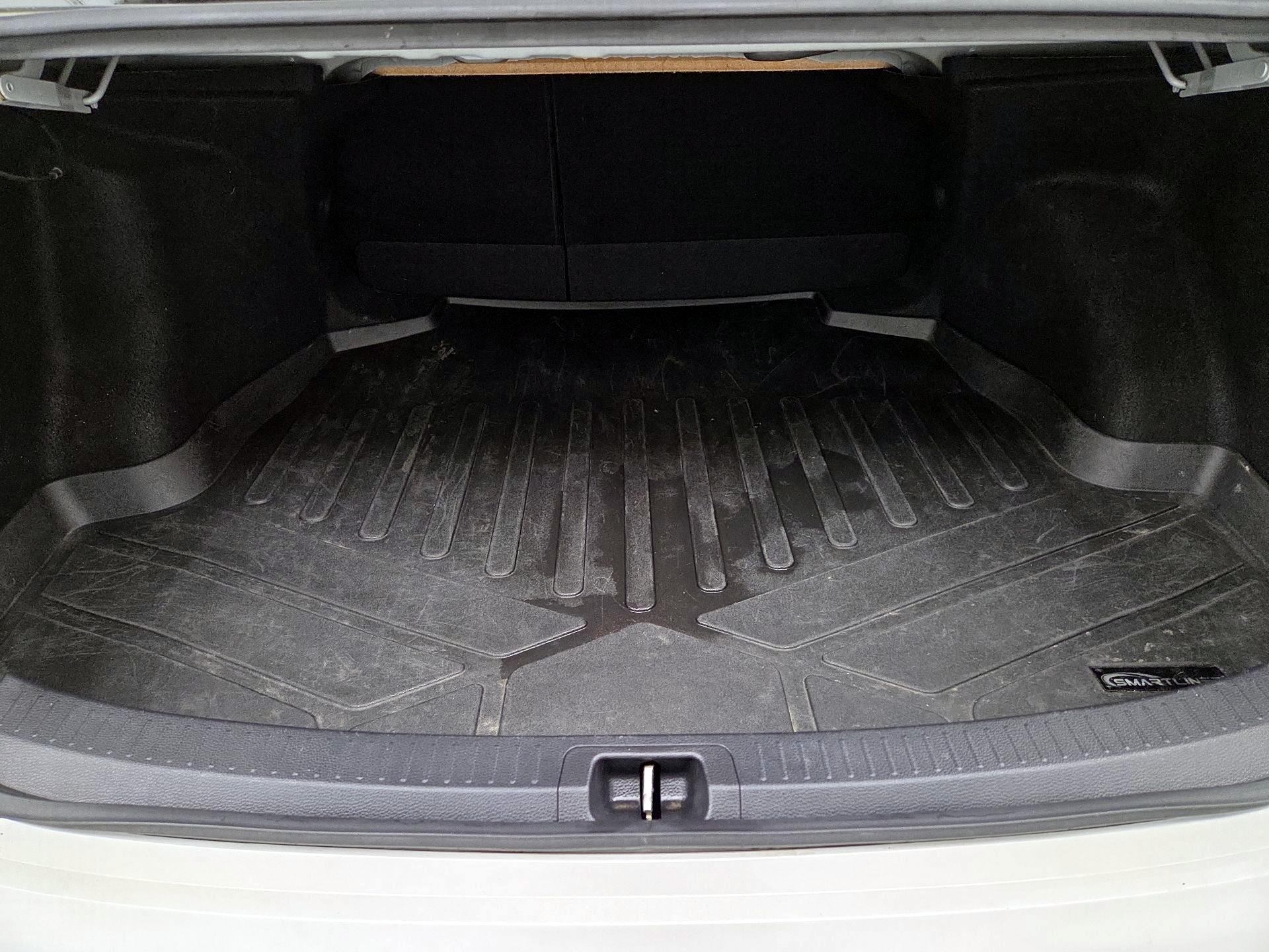 Thumbnail: 2020 Toyota Corolla - 20