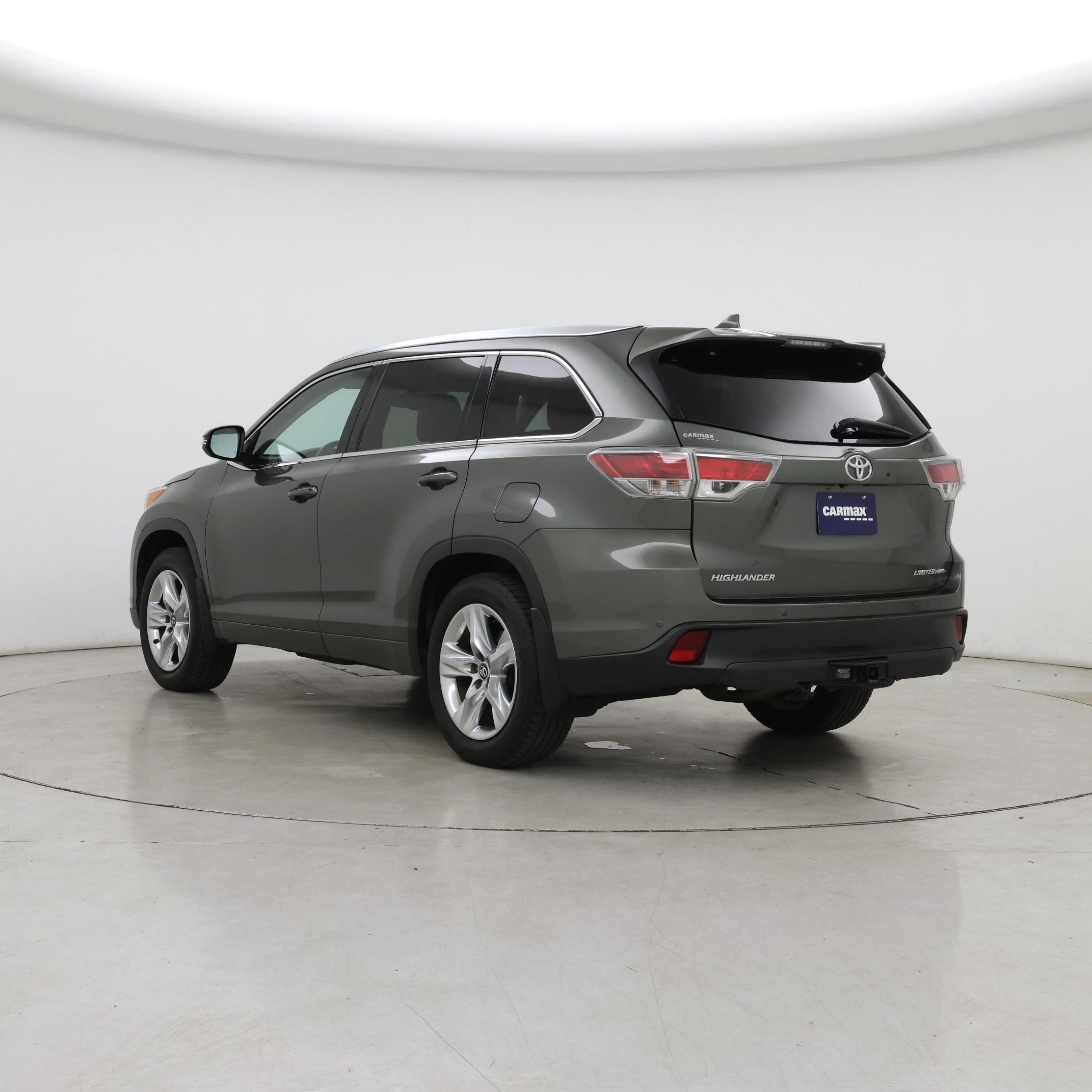 Thumbnail: 2016 Toyota Highlander - 2