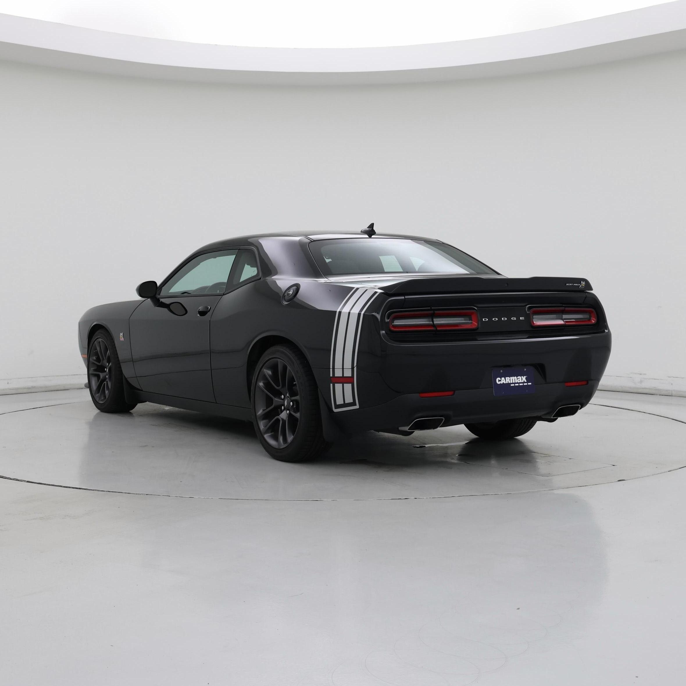 Thumbnail: 2021 Dodge Challenger - 2