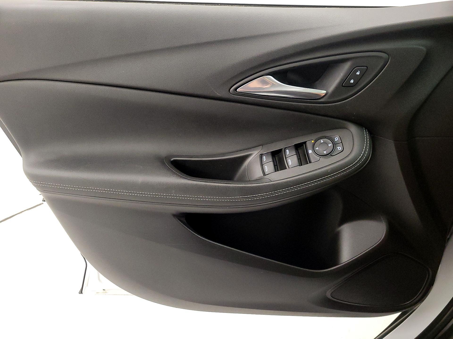 Thumbnail: 2020 Buick Encore GX - 12