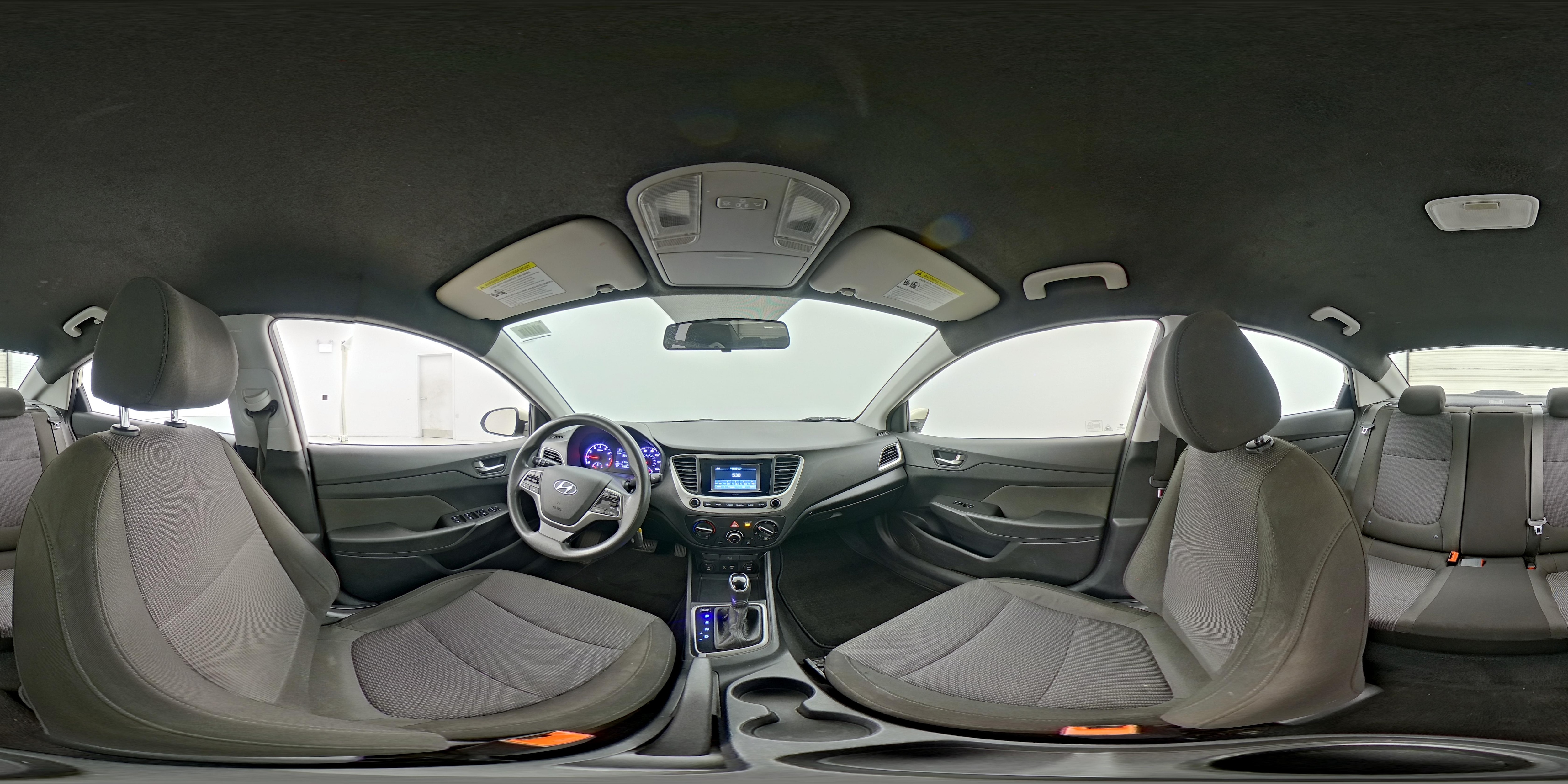 2019 Hyundai Accent SE - Photo 24