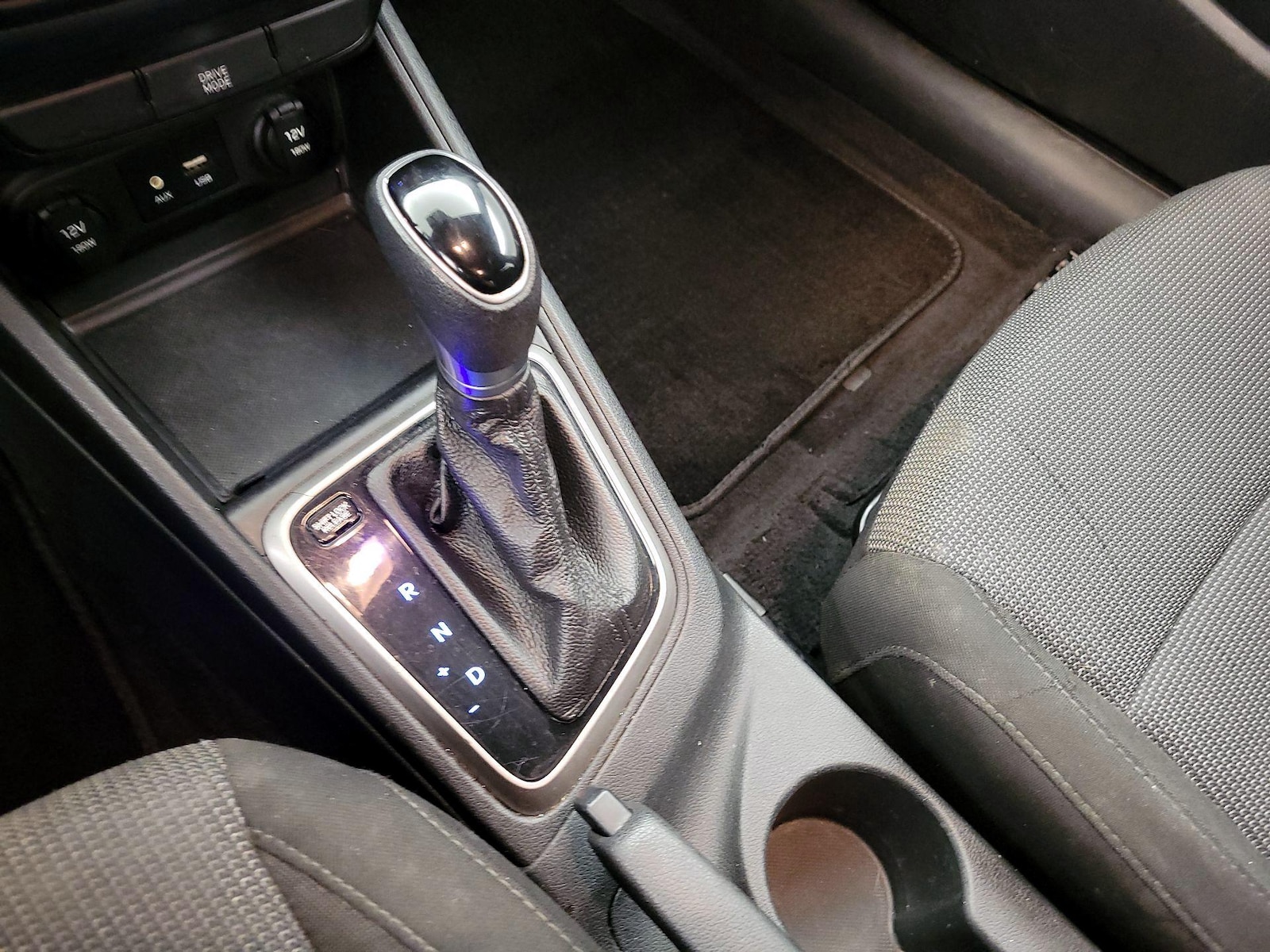 2019 Hyundai Accent SE - Photo 18