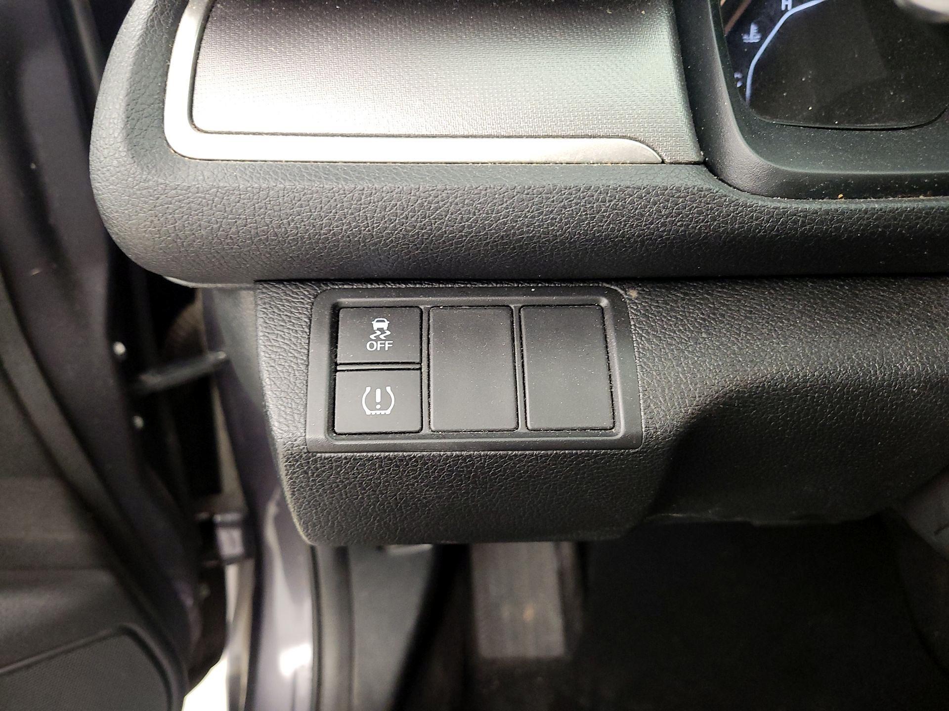 Thumbnail: 2016 Honda Civic - 13
