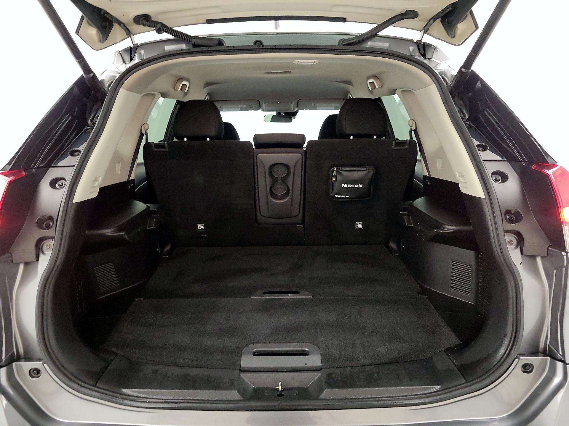 Thumbnail: 2019 Nissan Rogue - 20