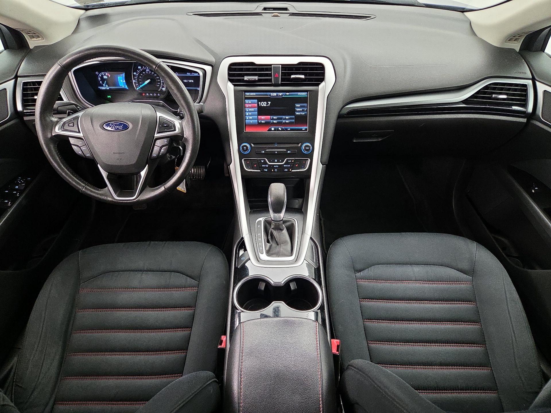 Thumbnail: 2016 Ford Fusion - 9