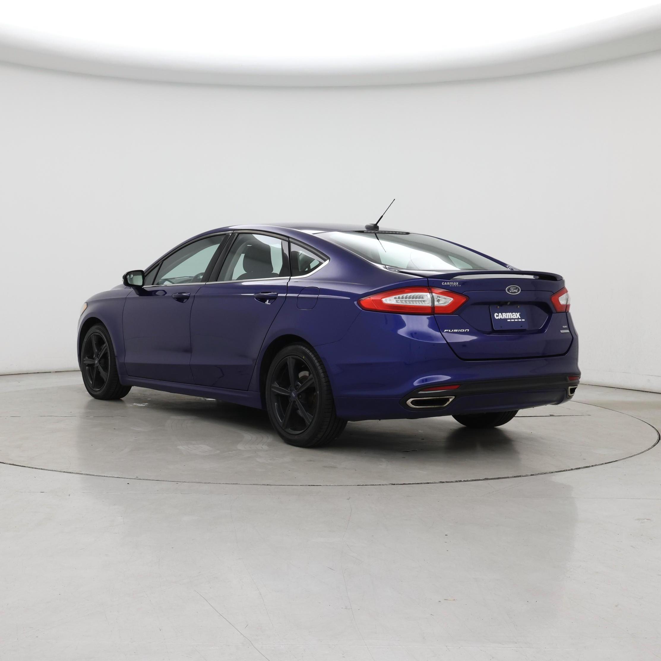 Thumbnail: 2016 Ford Fusion - 2