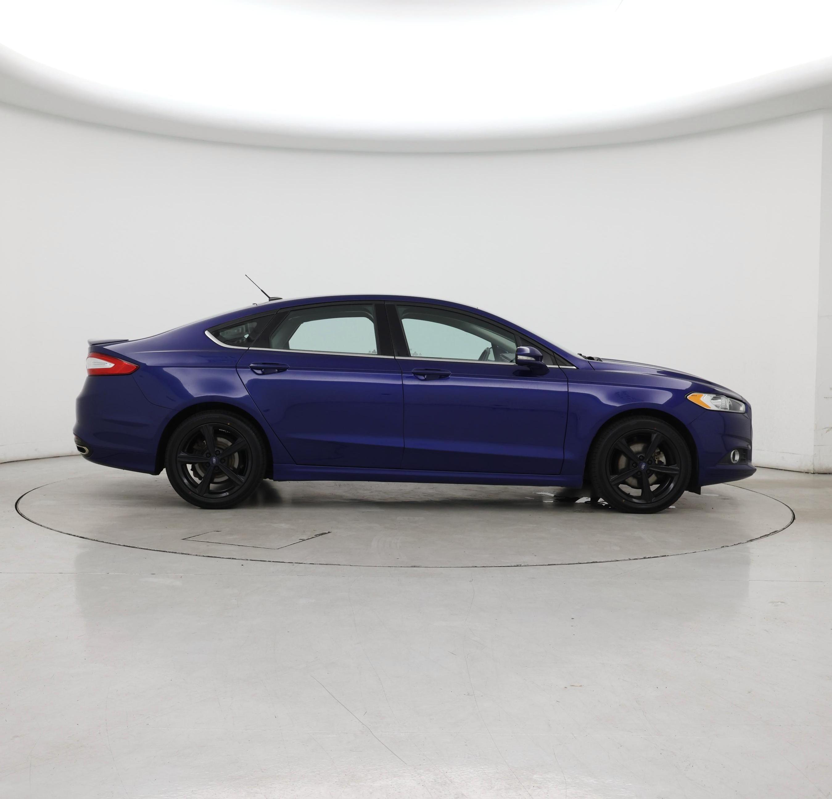 Thumbnail: 2016 Ford Fusion - 7