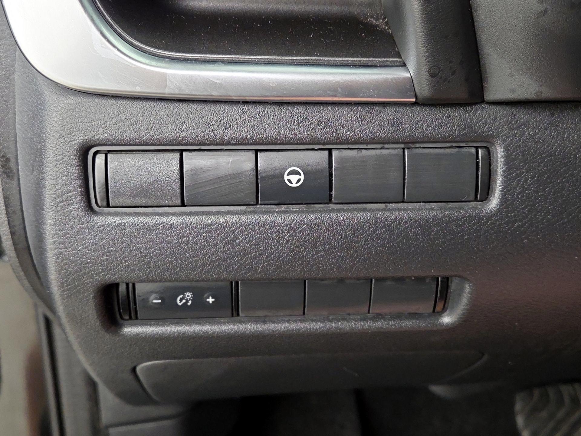 Thumbnail: 2021 Nissan Rogue - 13