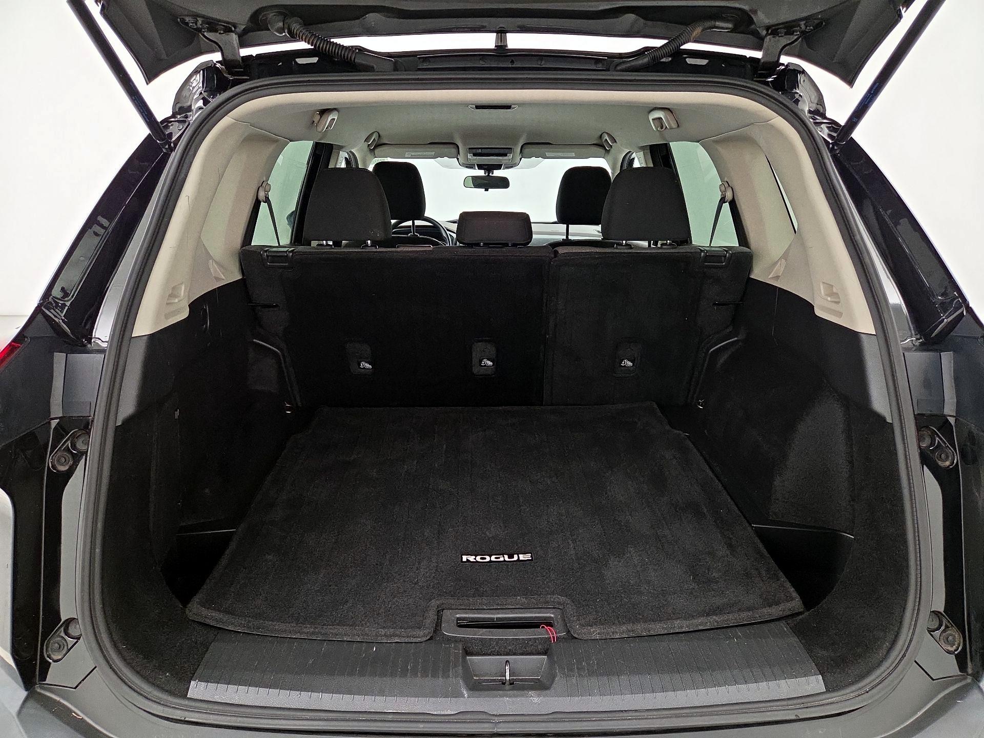 Thumbnail: 2021 Nissan Rogue - 20