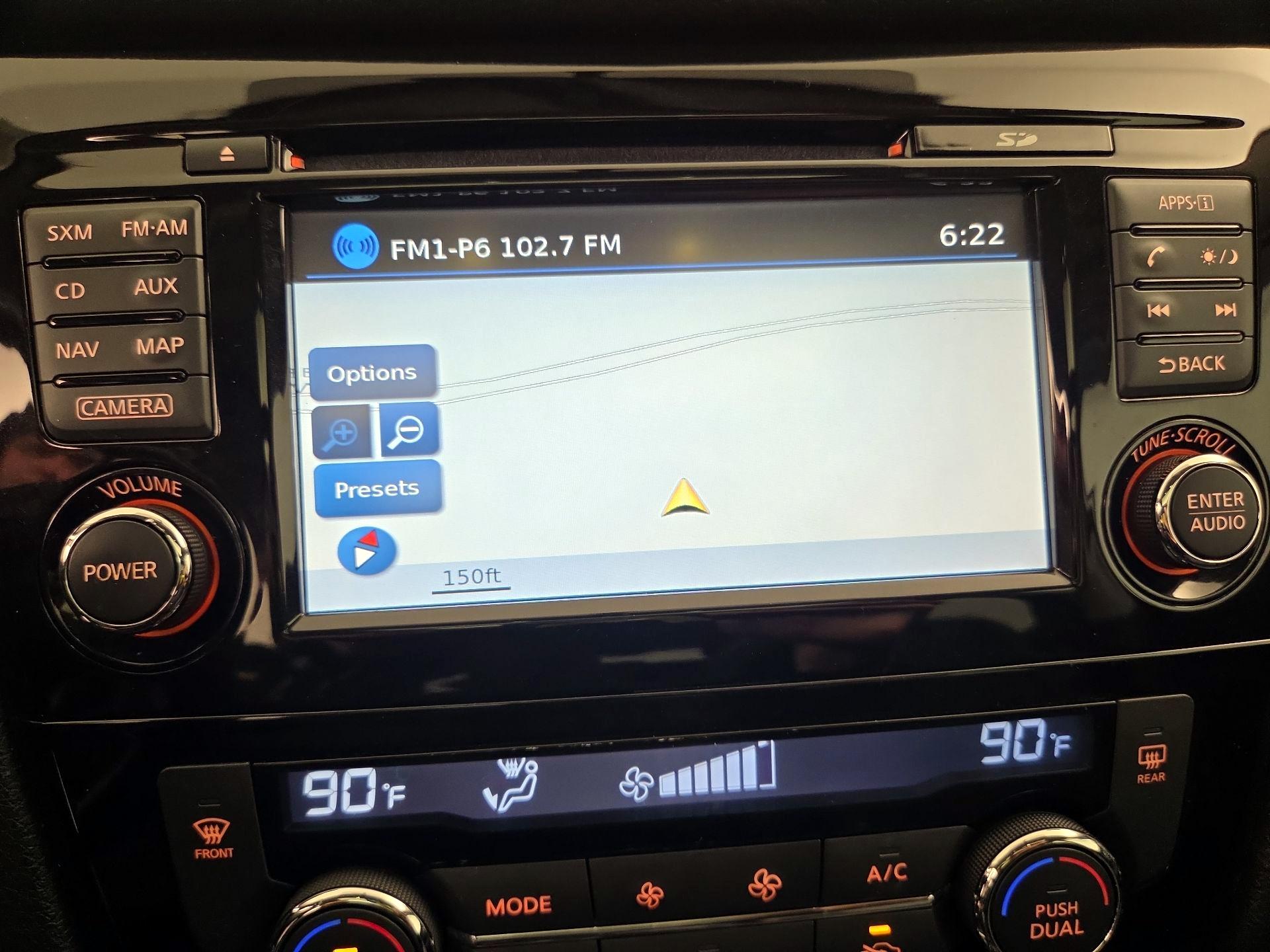 Thumbnail: 2015 Nissan Rogue - 14