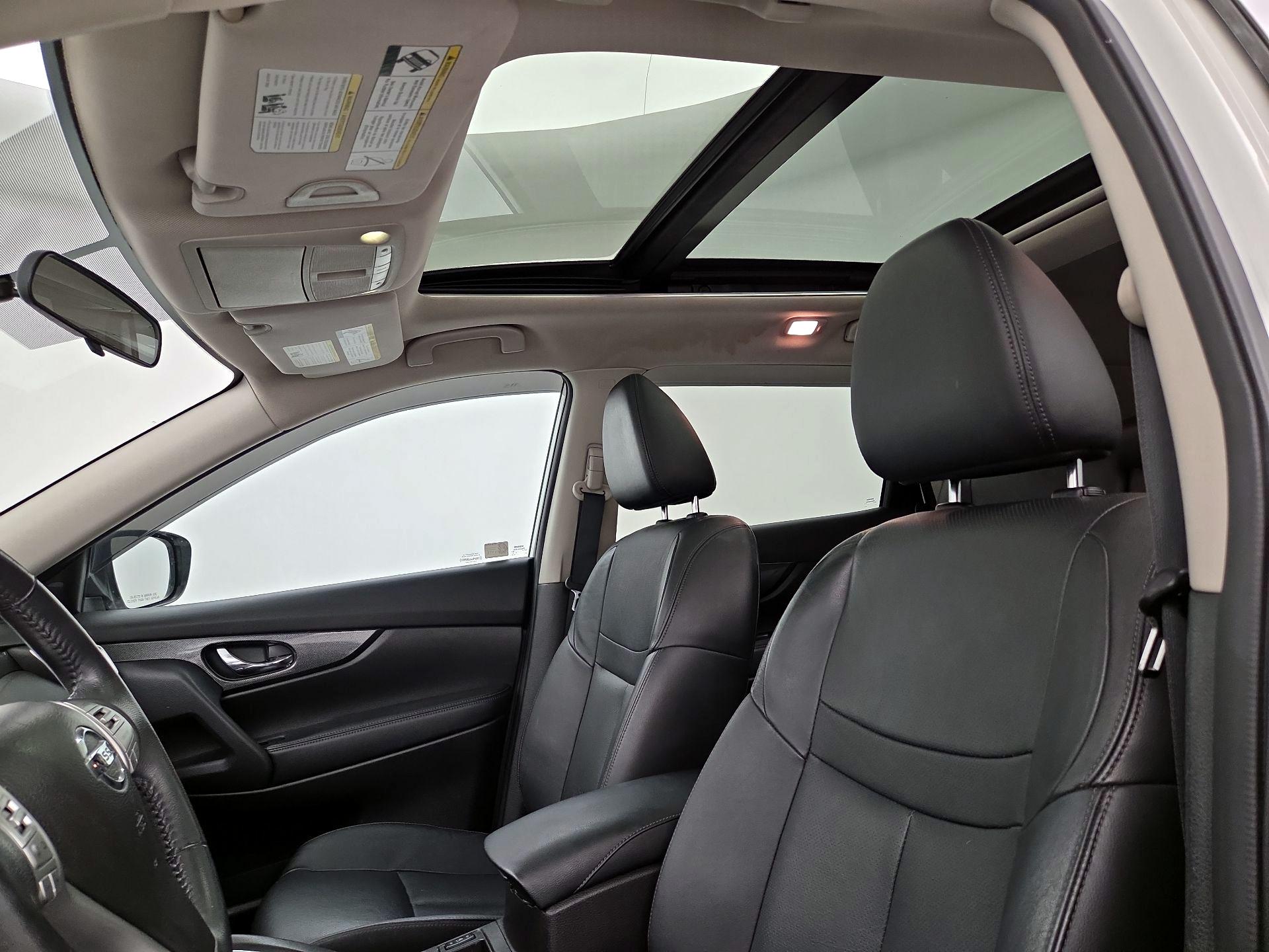 Thumbnail: 2015 Nissan Rogue - 20