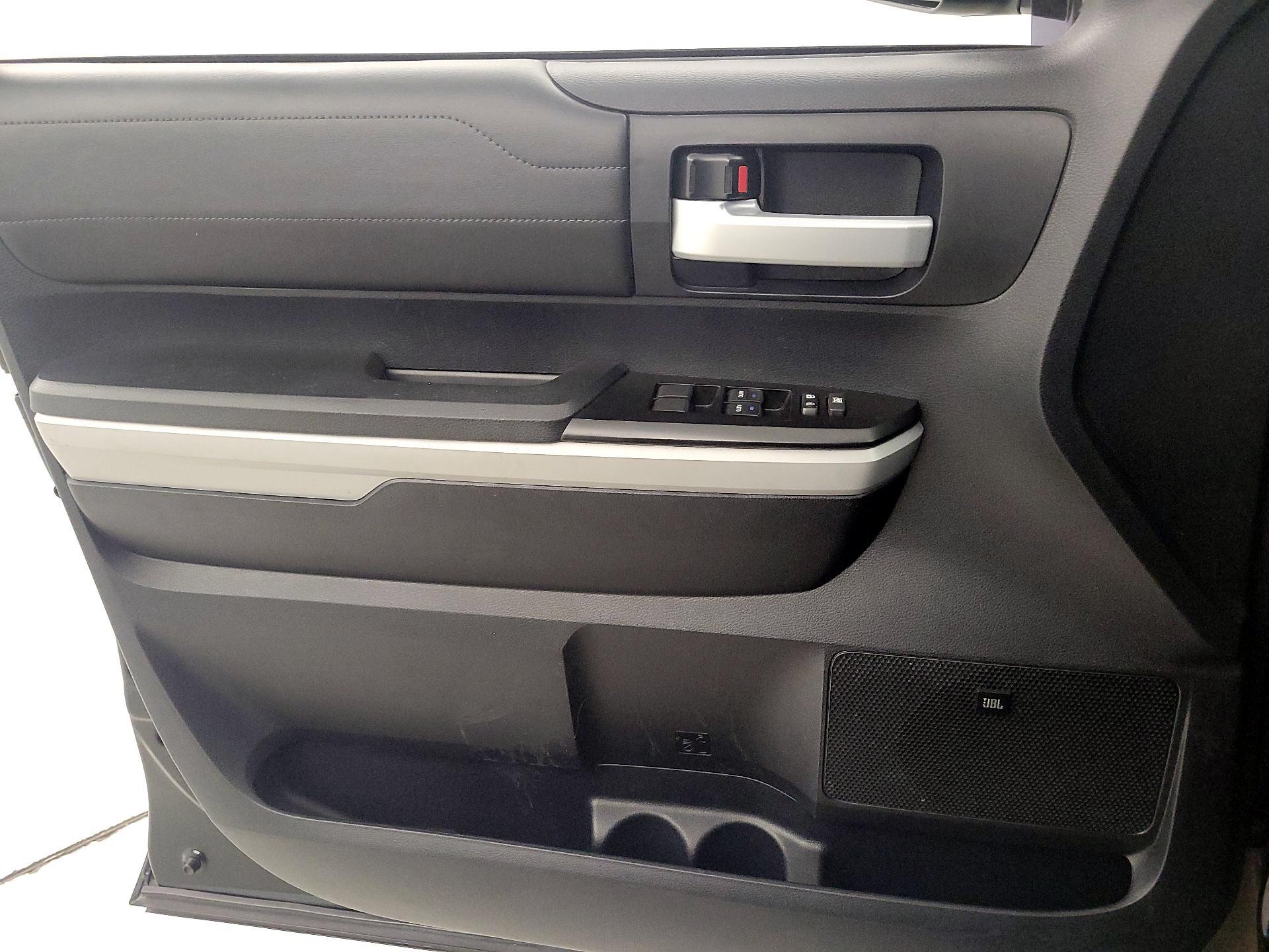 Thumbnail: 2019 Toyota Tundra - 12