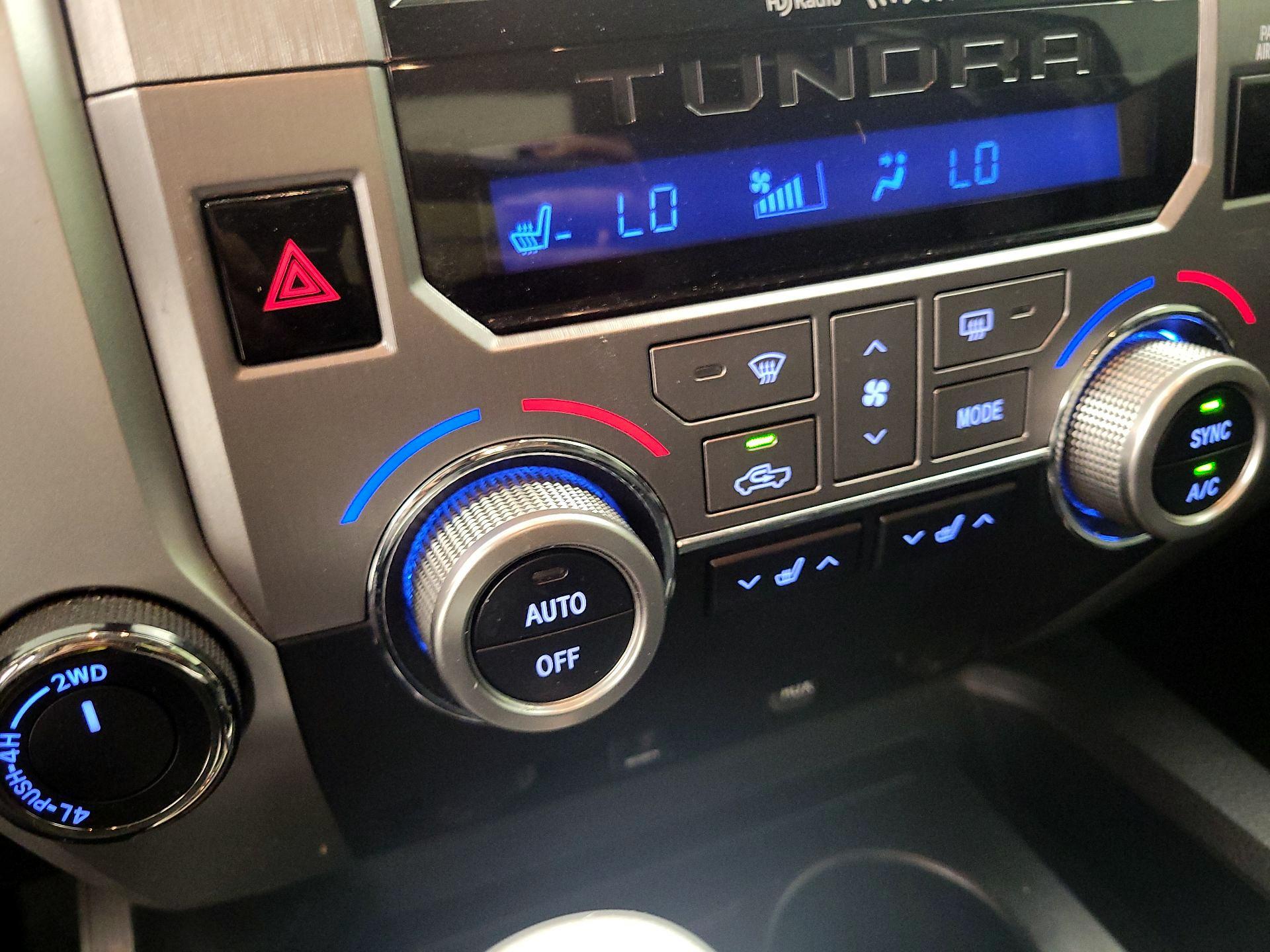 Thumbnail: 2019 Toyota Tundra - 17