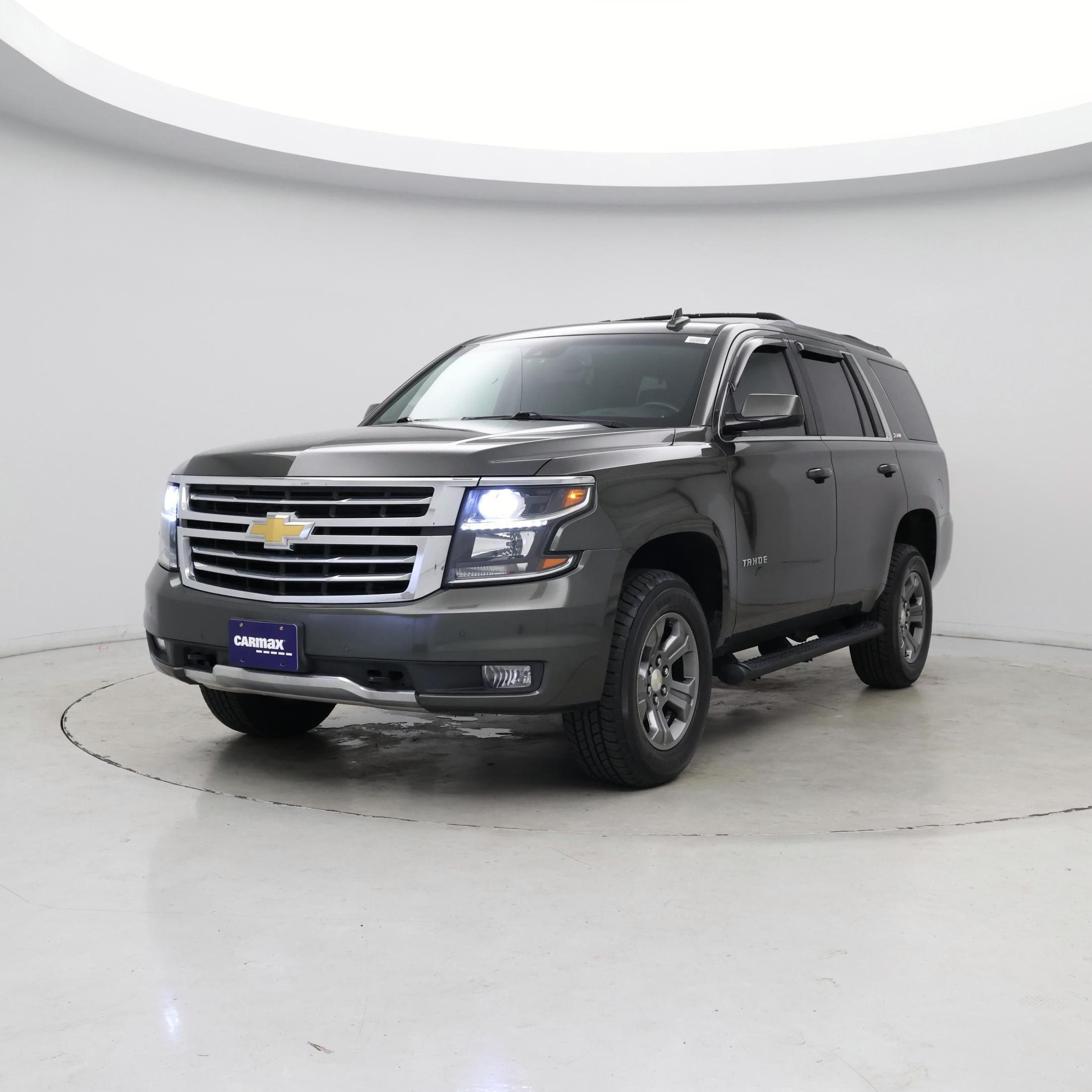 Thumbnail: 2019 Chevrolet Tahoe - 4