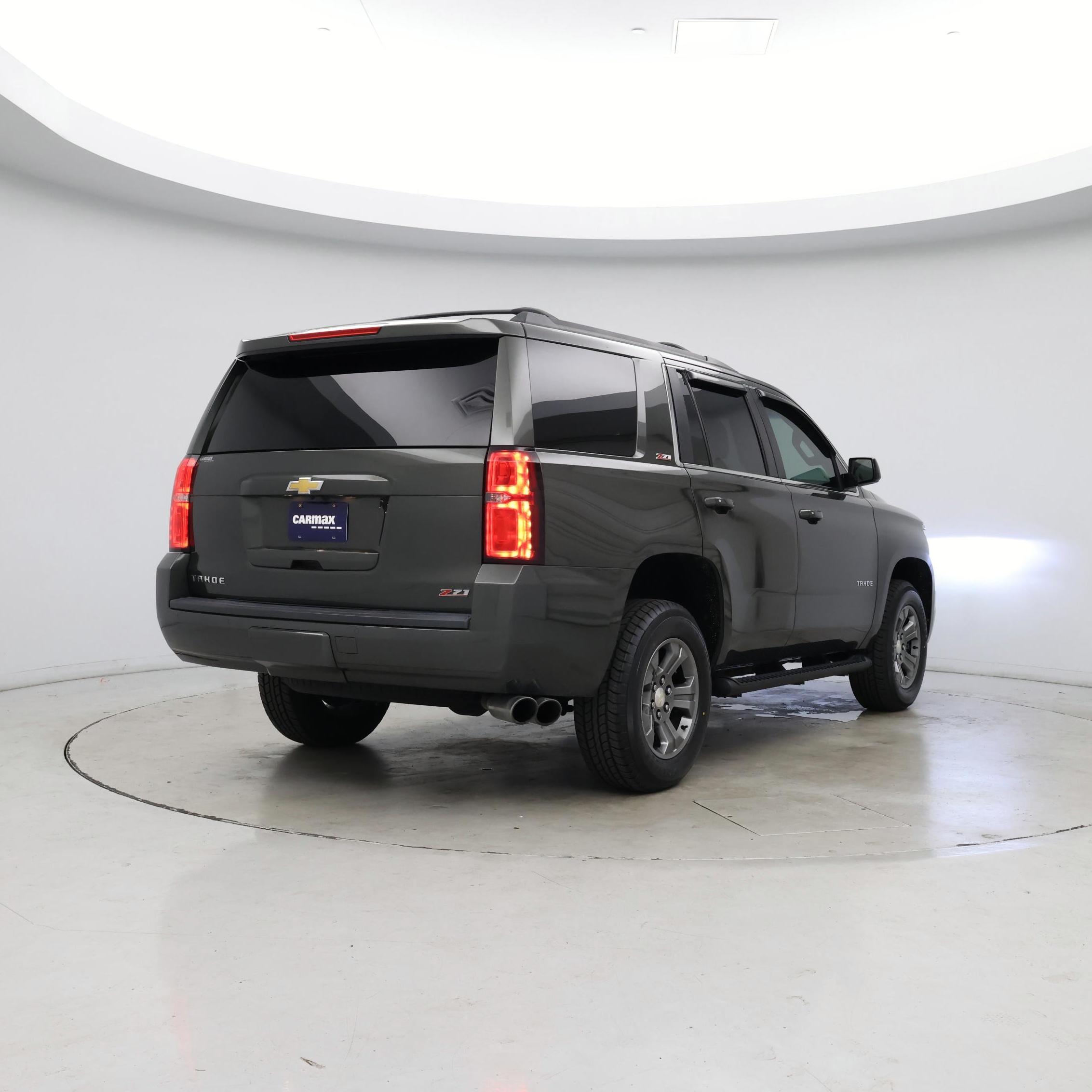 Thumbnail: 2019 Chevrolet Tahoe - 8