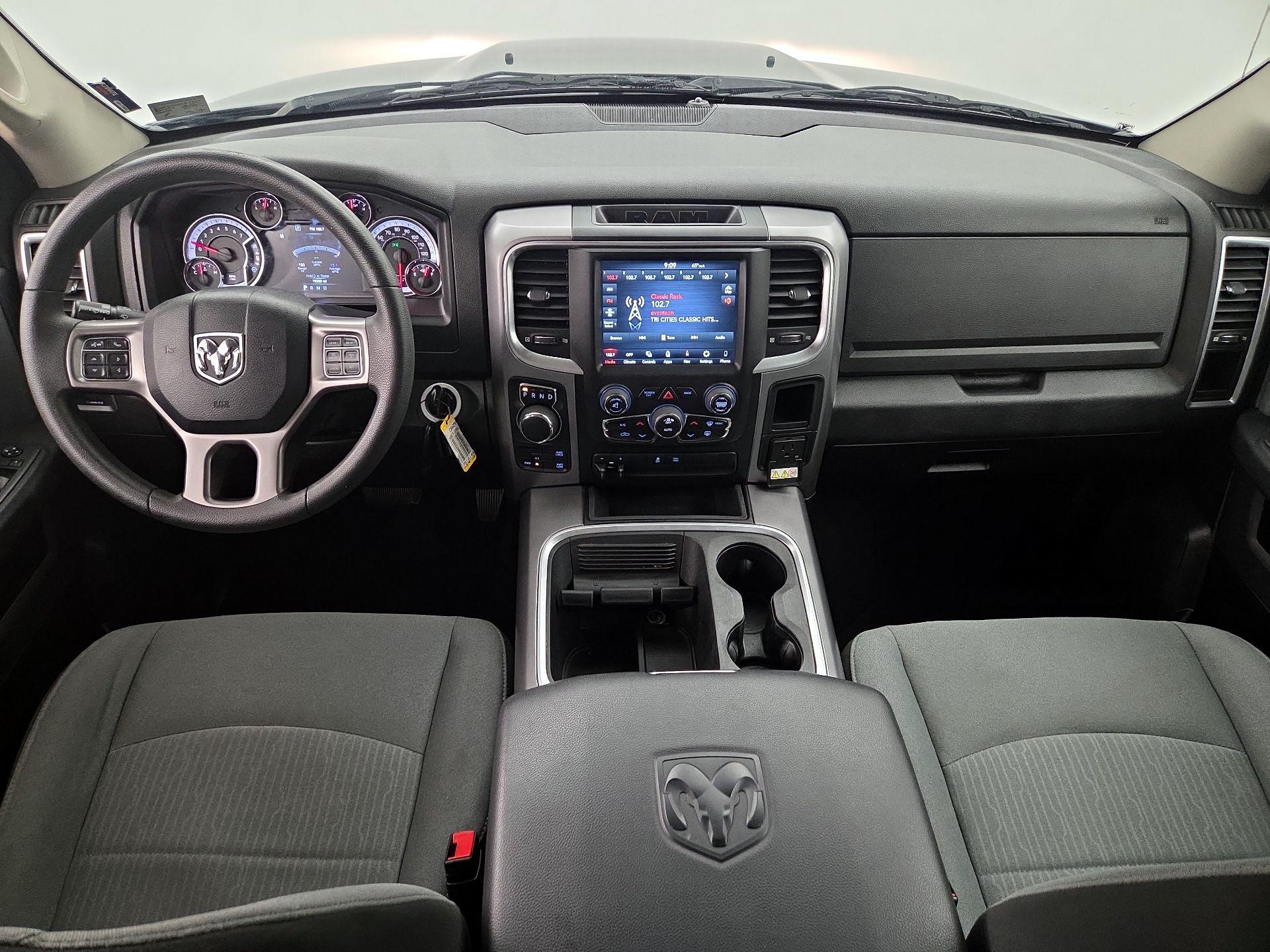 Thumbnail: 2022 RAM 1500 Classic - 9