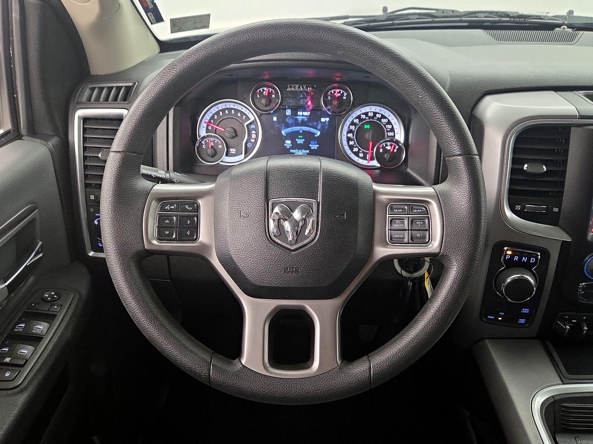 Thumbnail: 2022 RAM 1500 Classic - 10