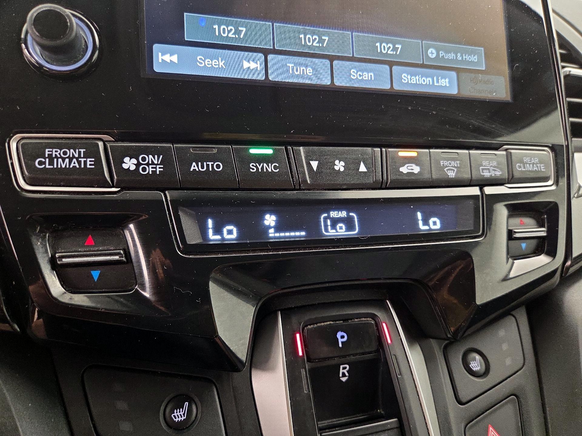 Thumbnail: 2019 Honda Odyssey - 16