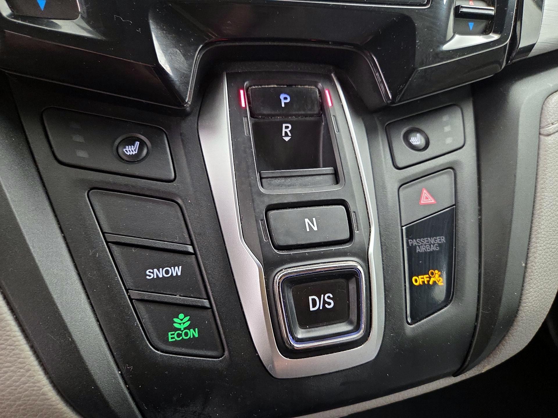 Thumbnail: 2019 Honda Odyssey - 17