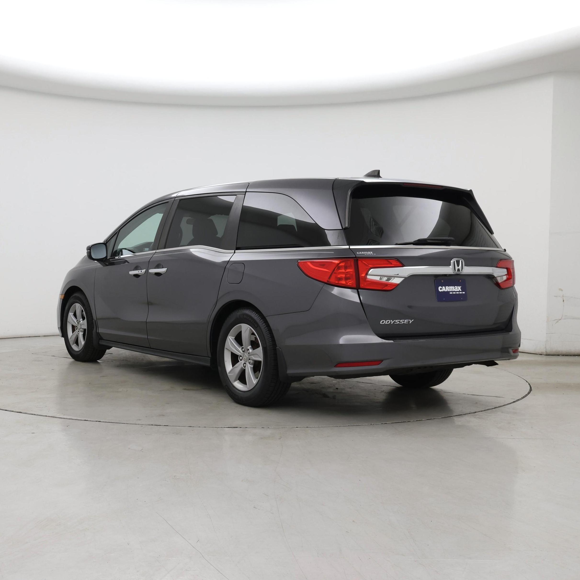 Thumbnail: 2019 Honda Odyssey - 2