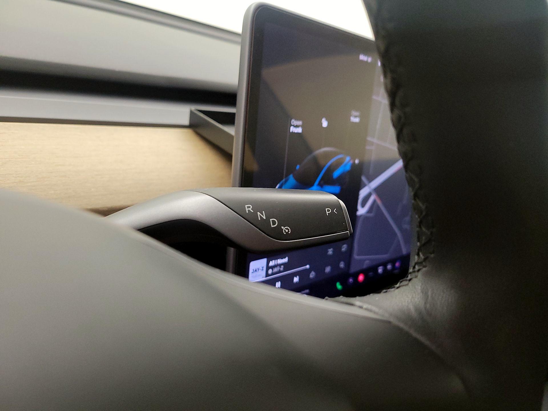 Thumbnail: 2020 Tesla Model 3 - 17
