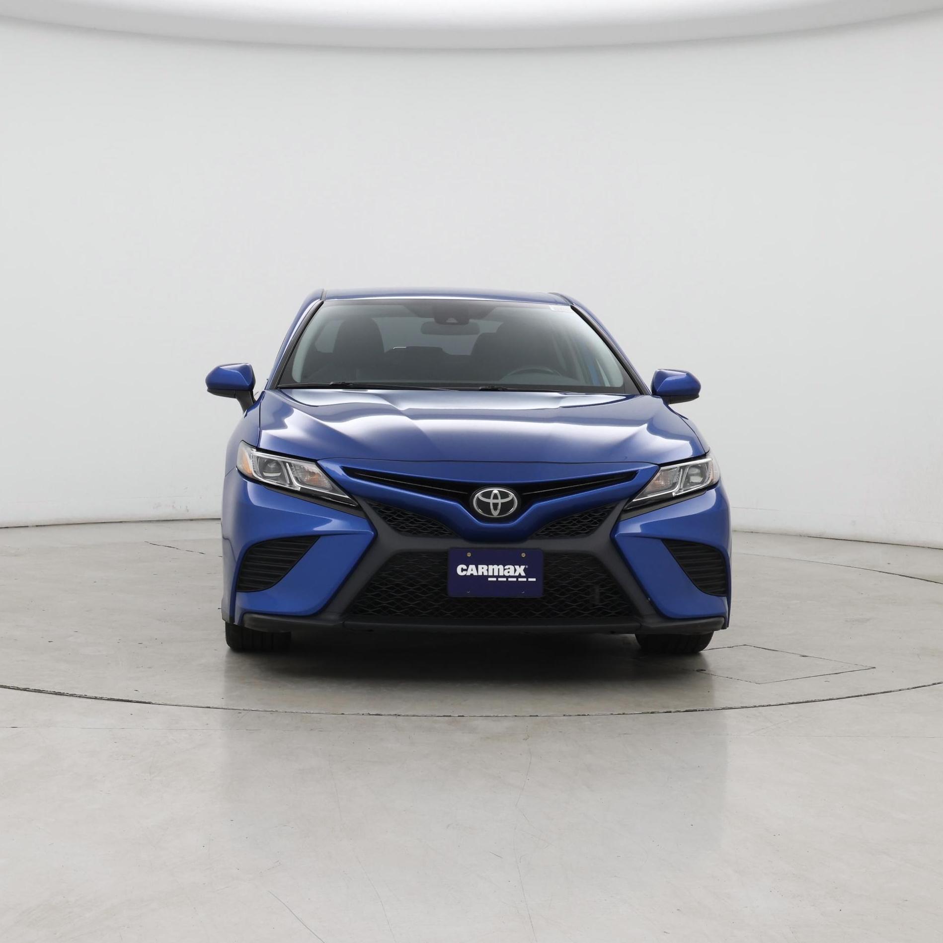 Thumbnail: 2019 Toyota Camry - 5