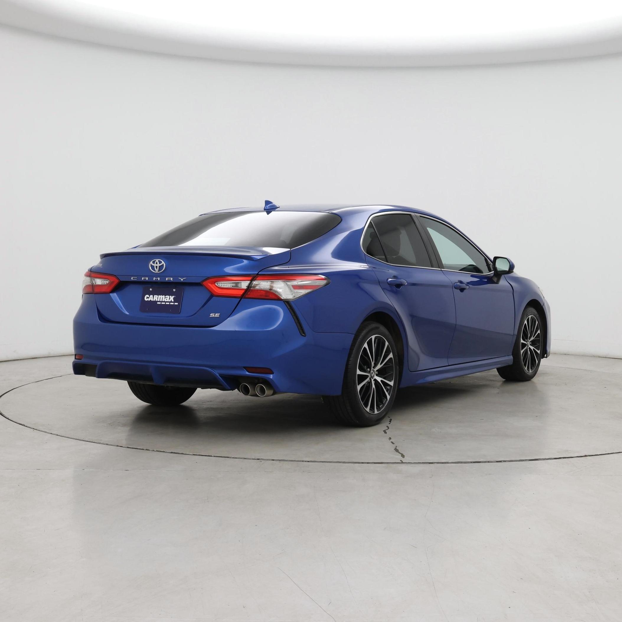 Thumbnail: 2019 Toyota Camry - 8
