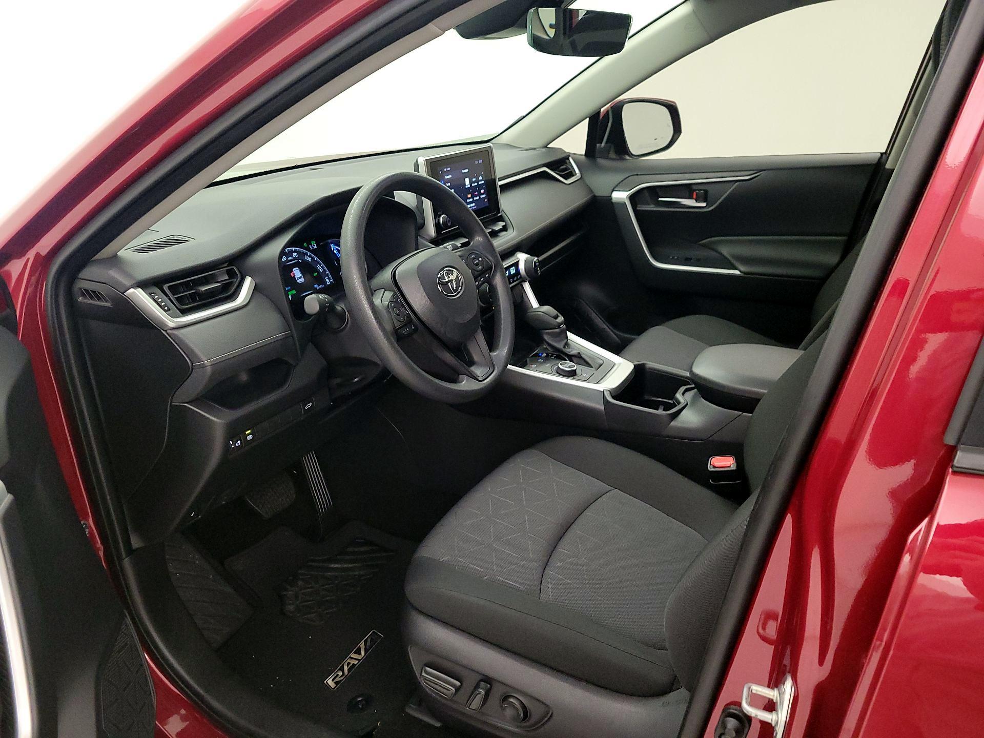 Thumbnail: 2024 Toyota RAV4 - 11