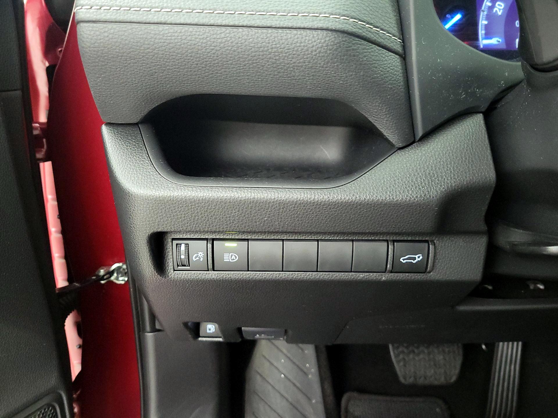 Thumbnail: 2024 Toyota RAV4 - 13