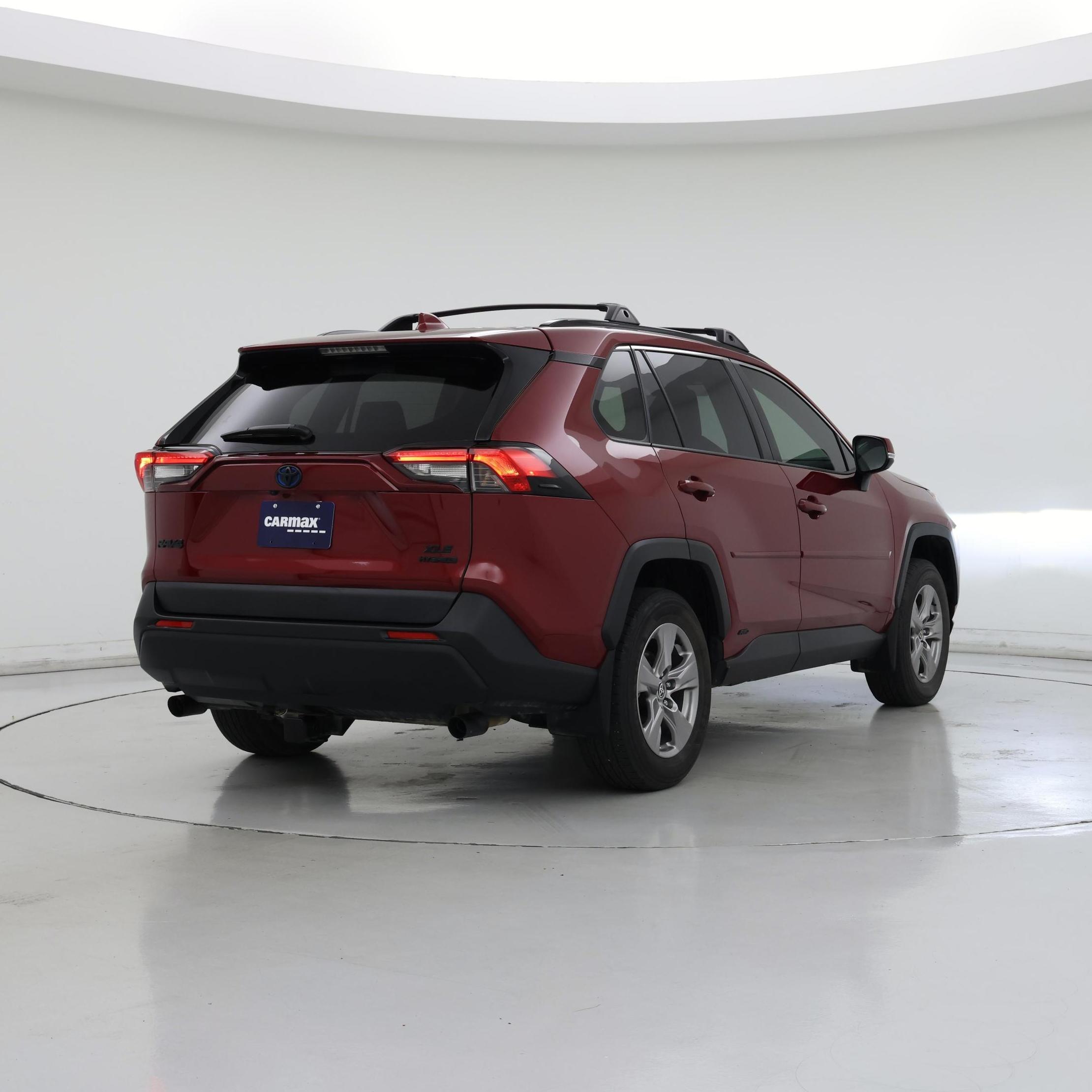 Thumbnail: 2024 Toyota RAV4 - 8