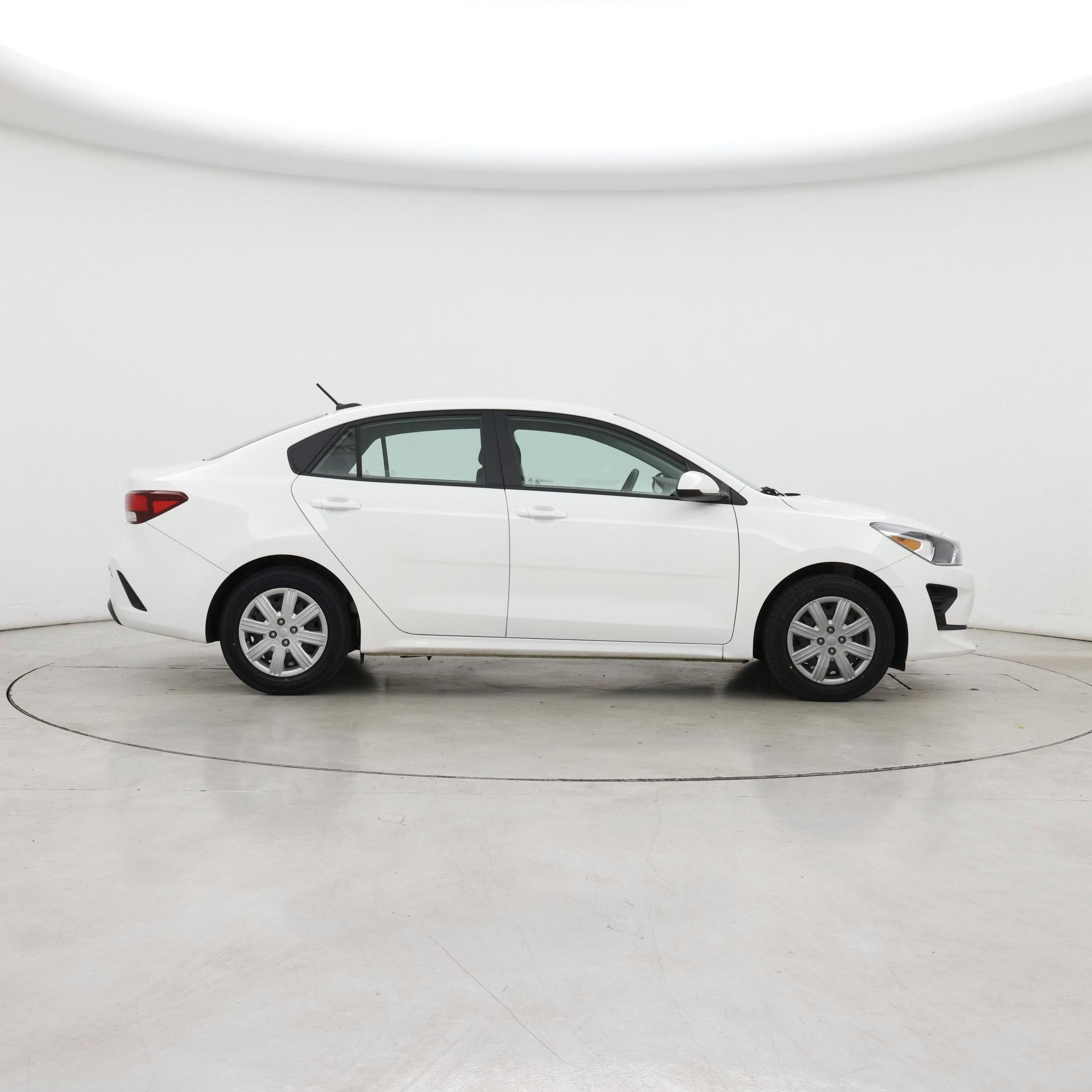 Thumbnail: 2022 Kia Rio - 7