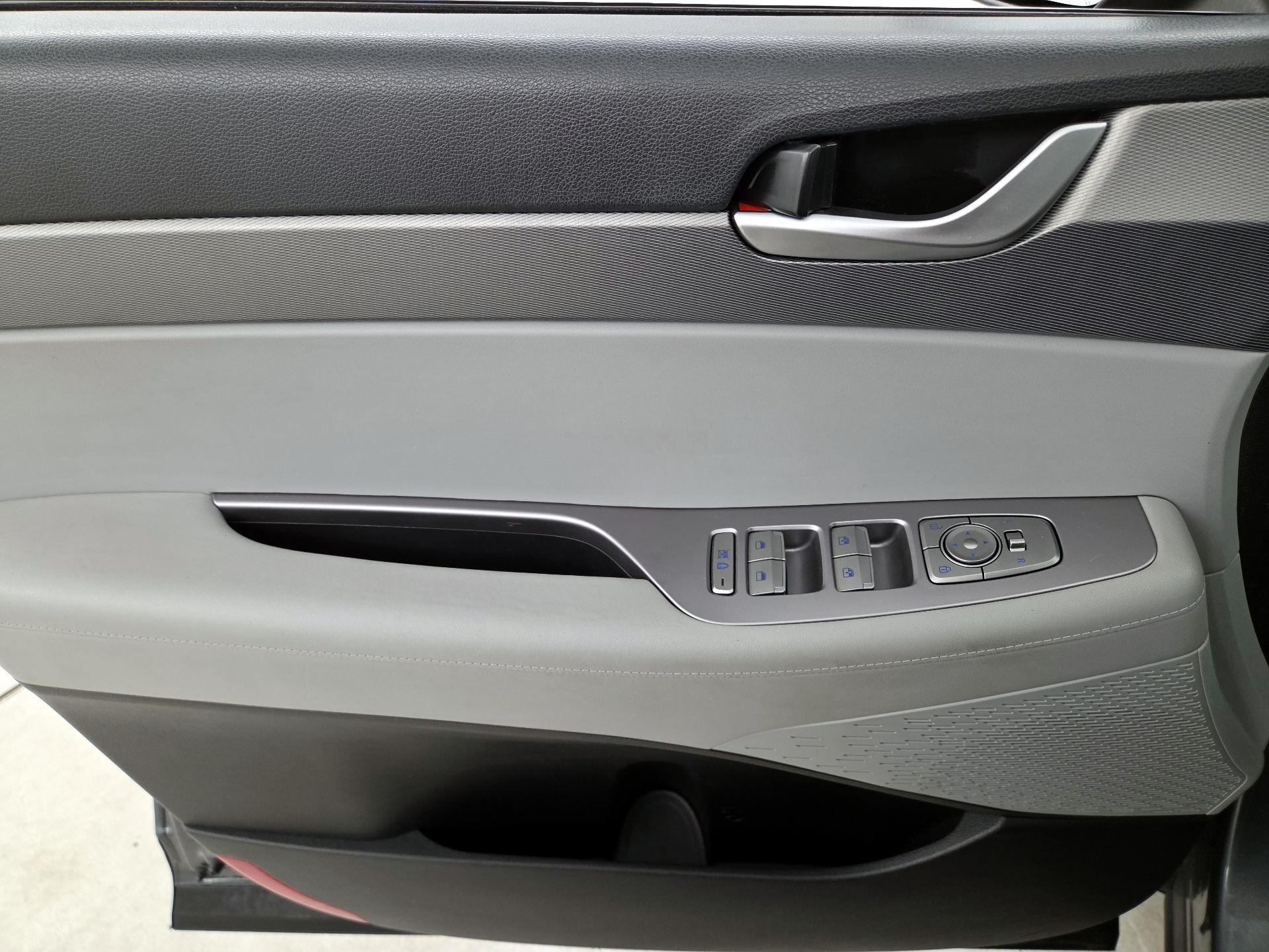 Thumbnail: 2021 Hyundai Palisade - 12