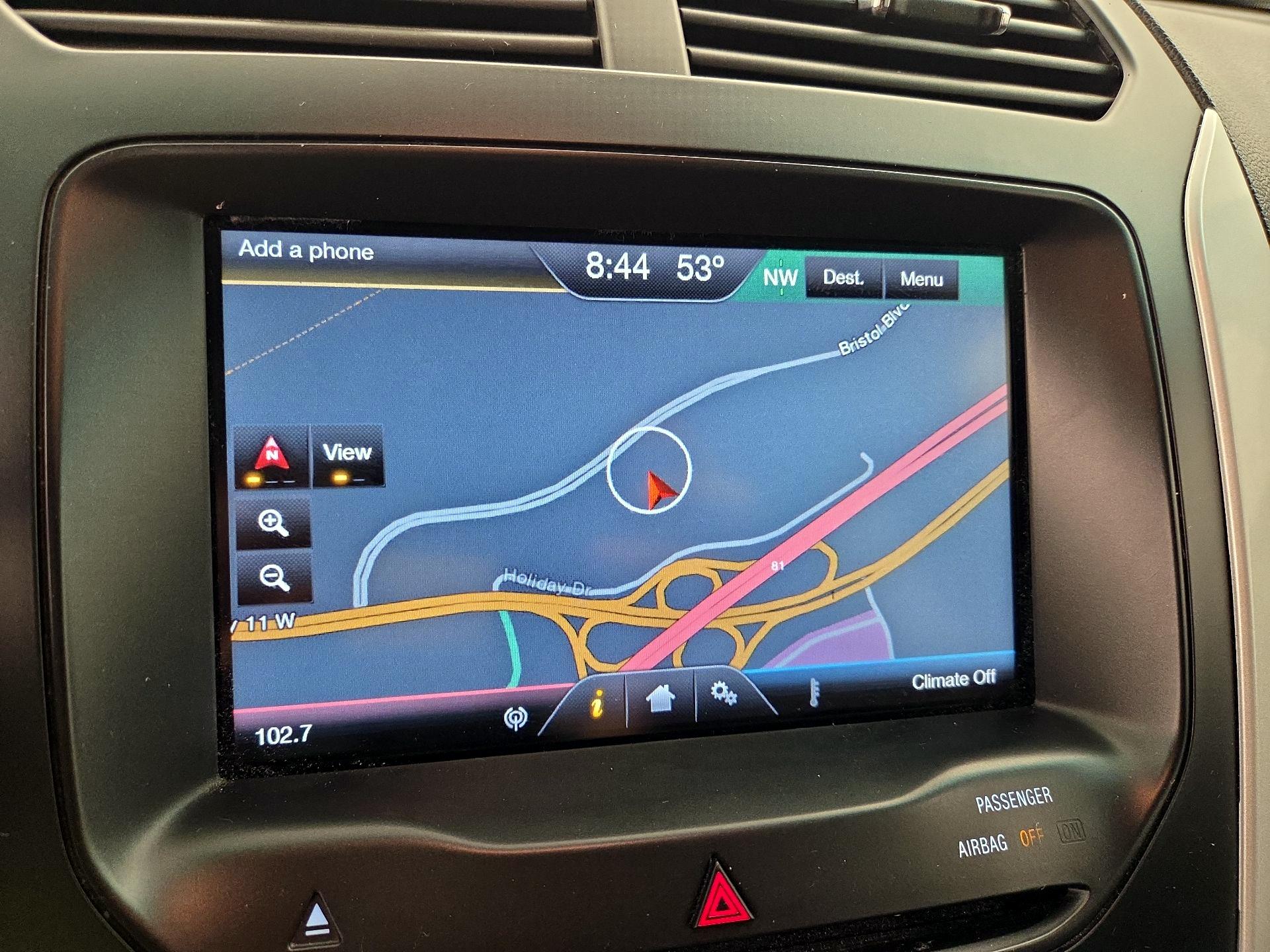 Thumbnail: 2015 Ford Explorer - 14