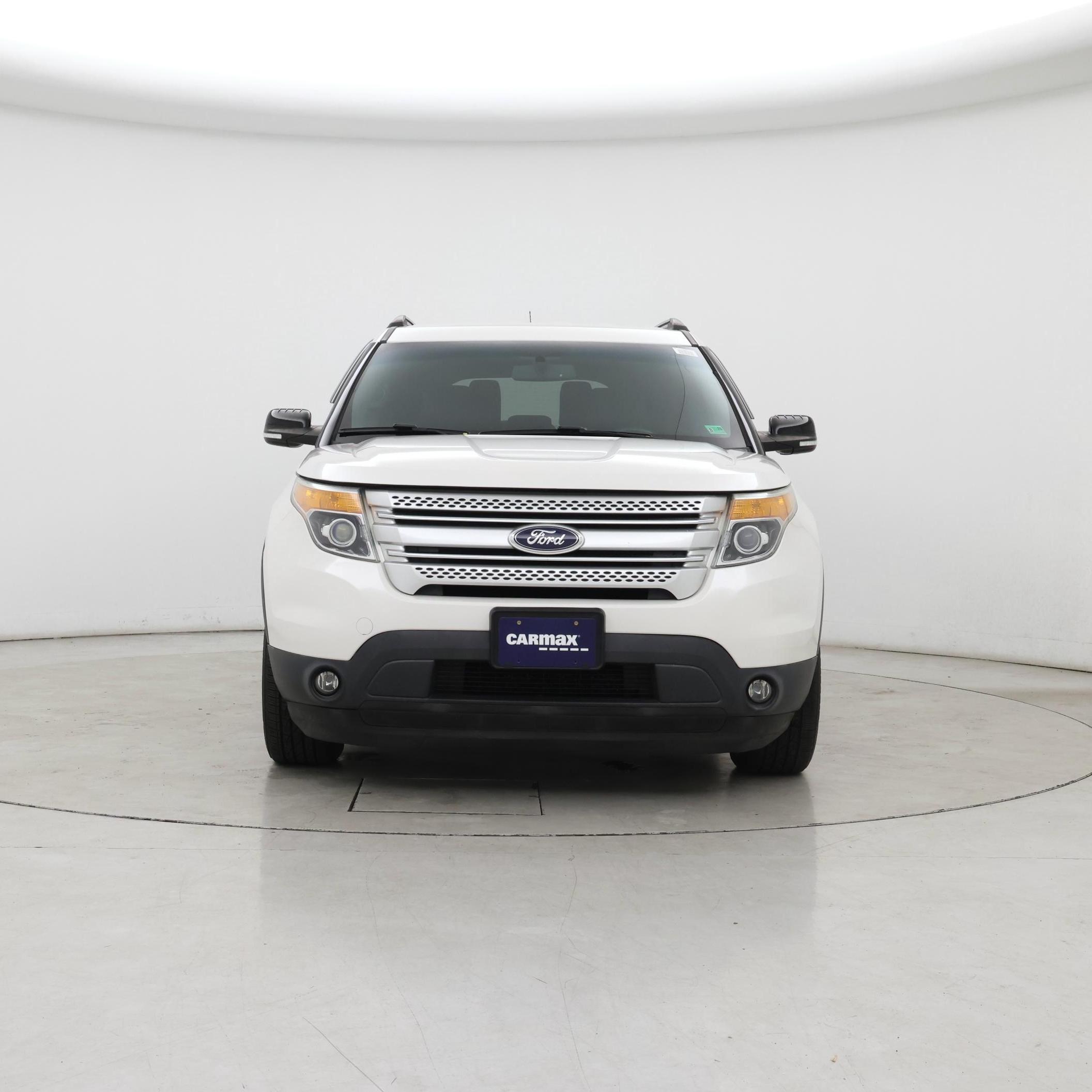 Thumbnail: 2015 Ford Explorer - 5