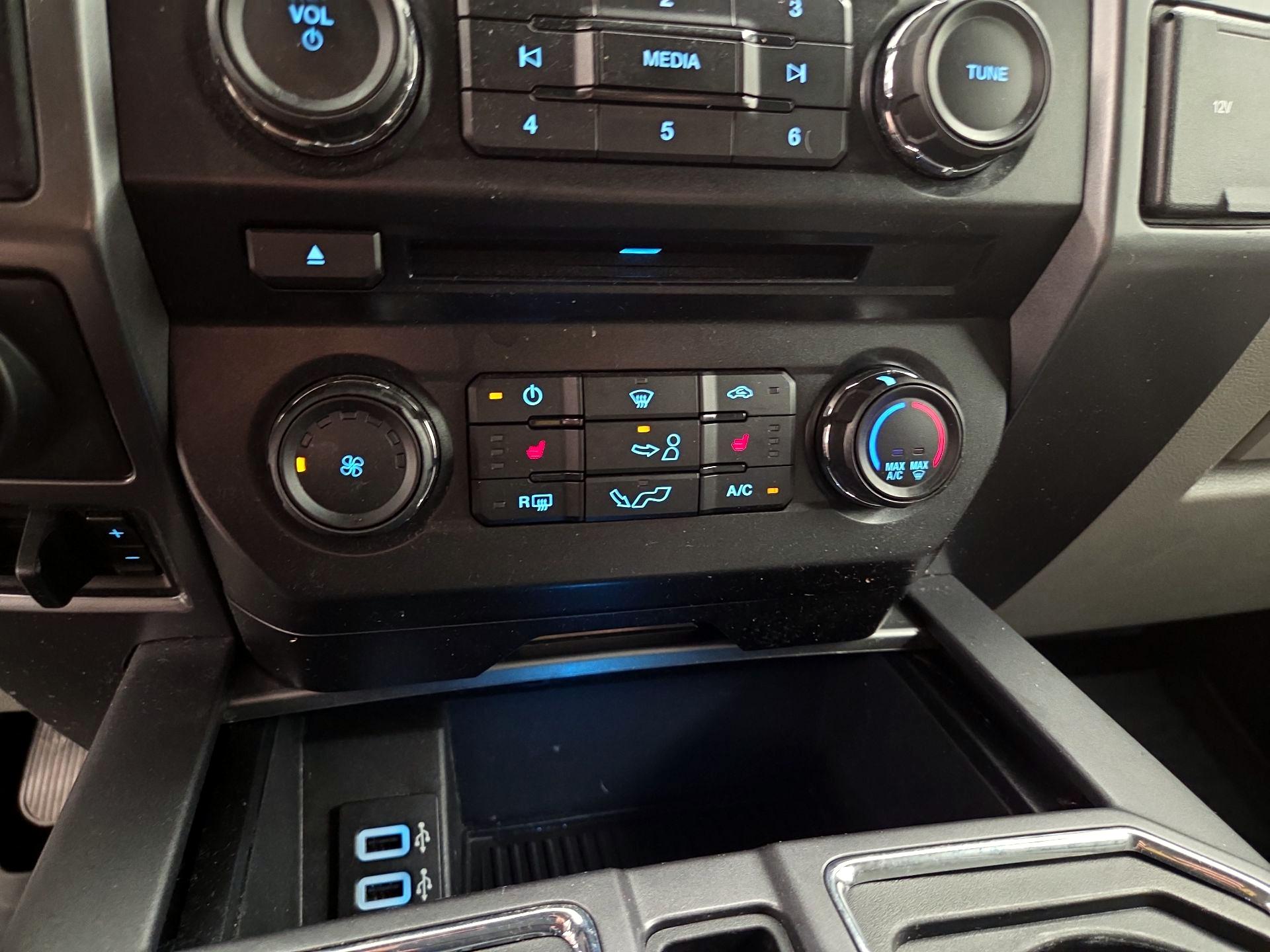 Thumbnail: 2018 Ford F-150 - 17