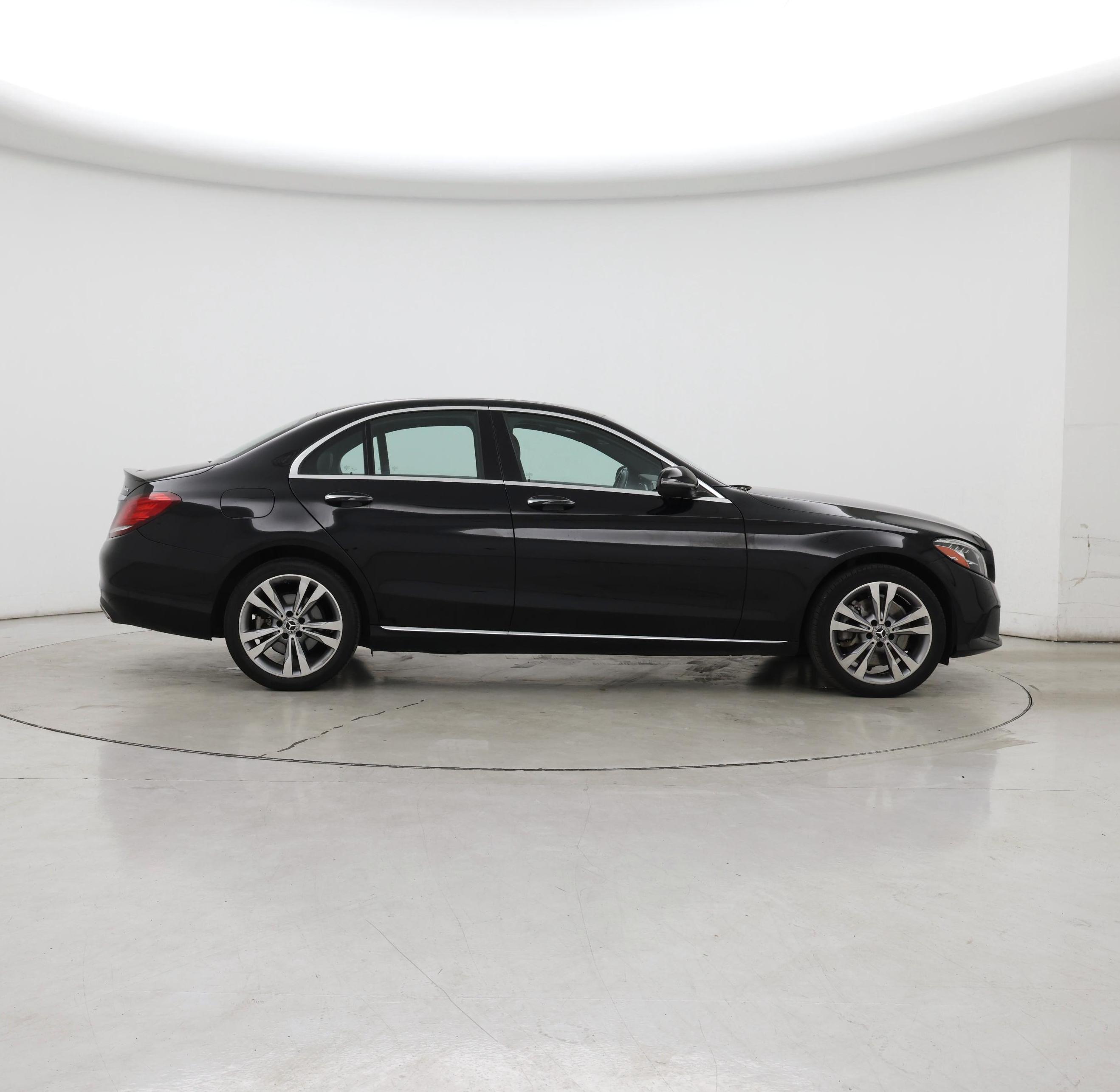 Thumbnail: 2019 Mercedes-Benz C-Class - 7