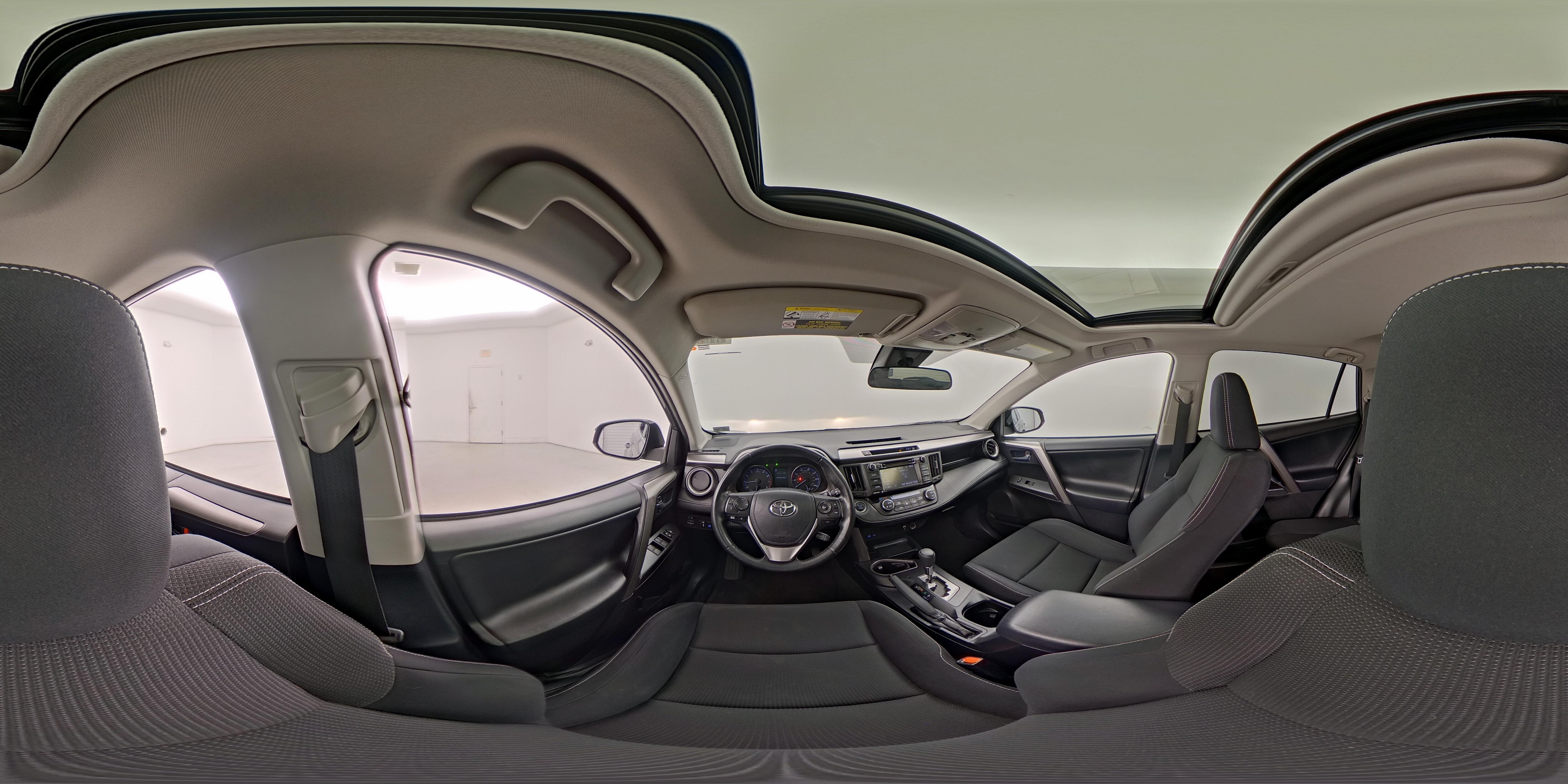 2018 Toyota RAV4 XLE - Photo 27