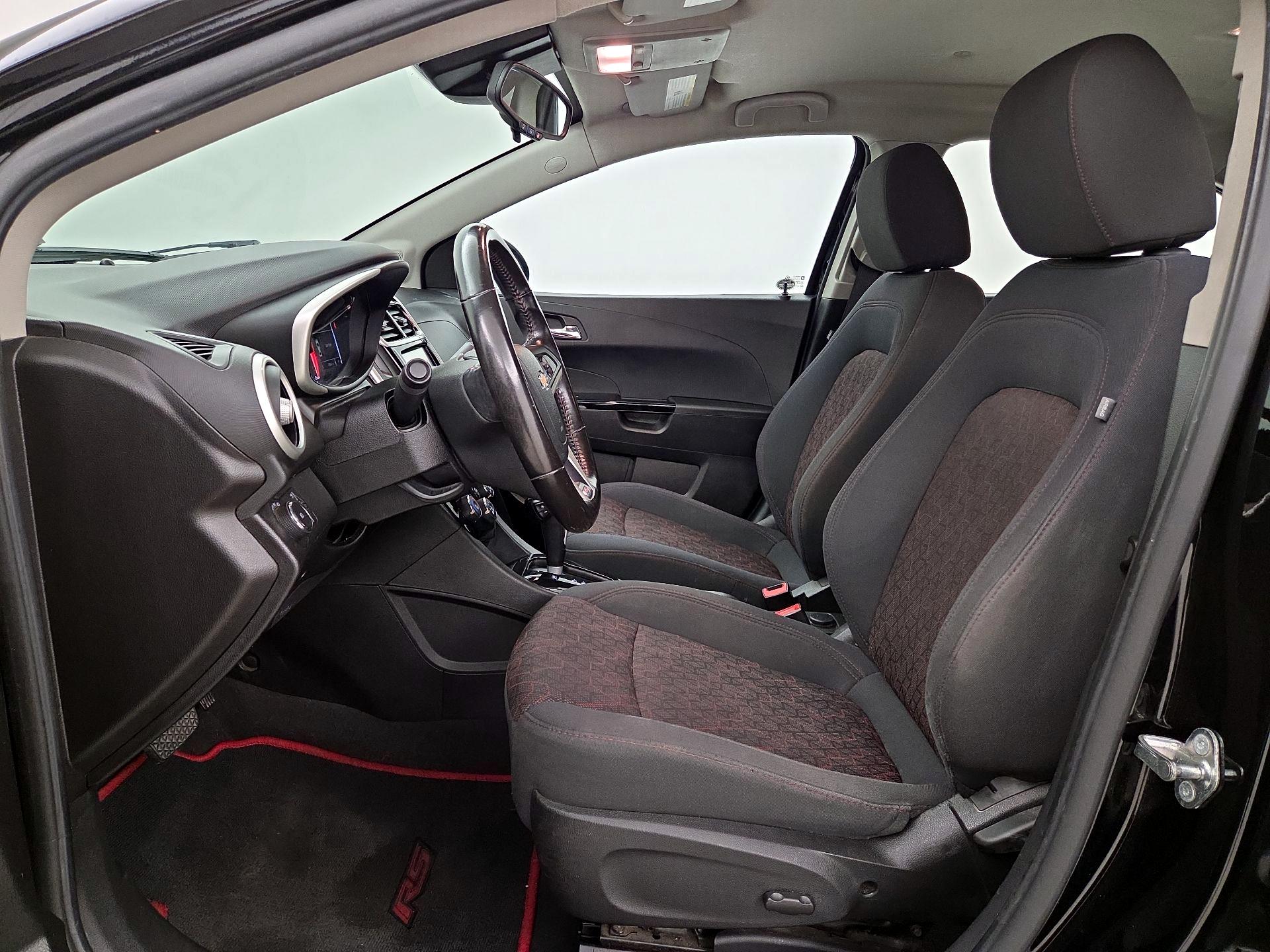 Thumbnail: 2017 Chevrolet Sonic - 11