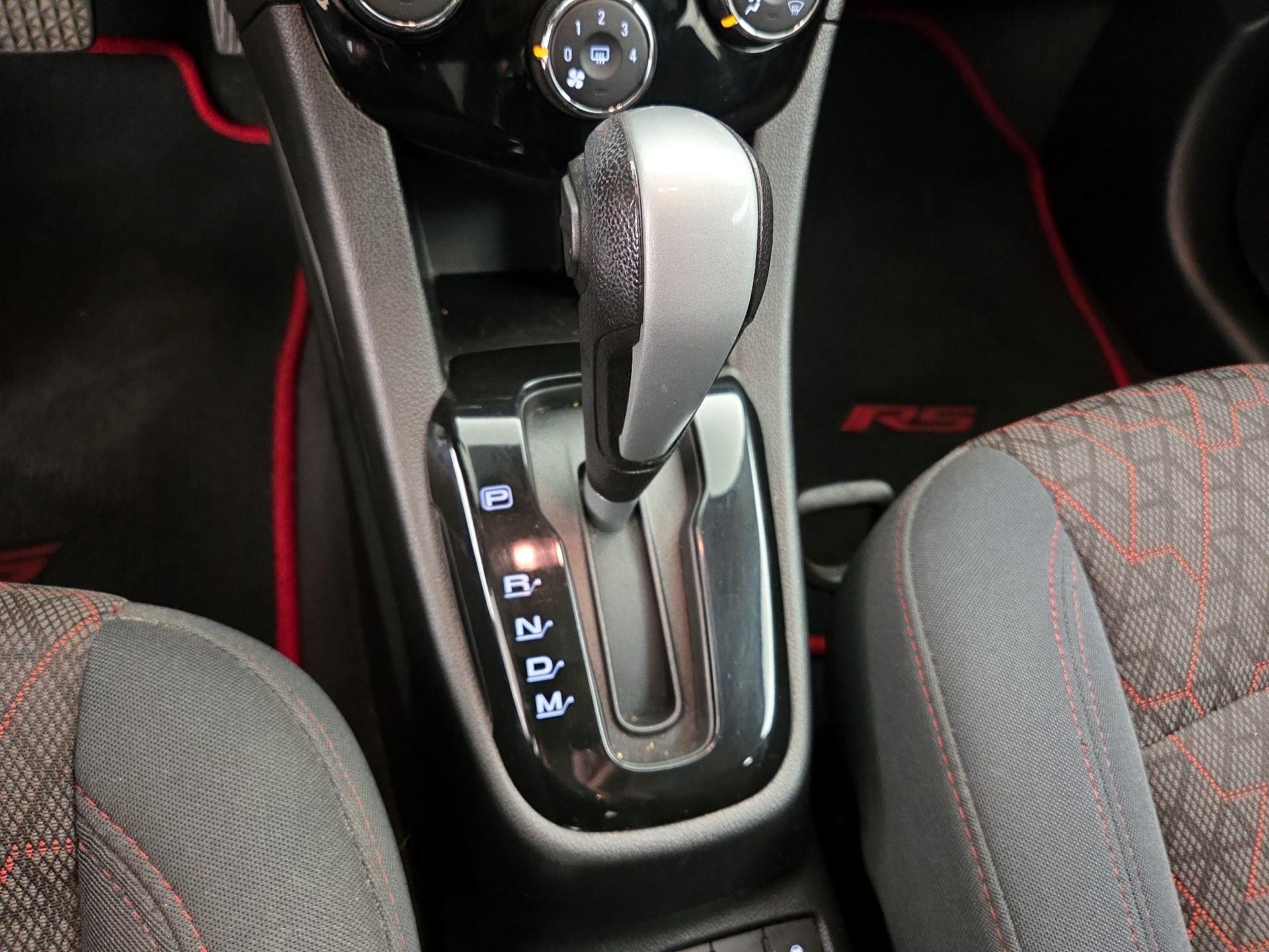 Thumbnail: 2017 Chevrolet Sonic - 17