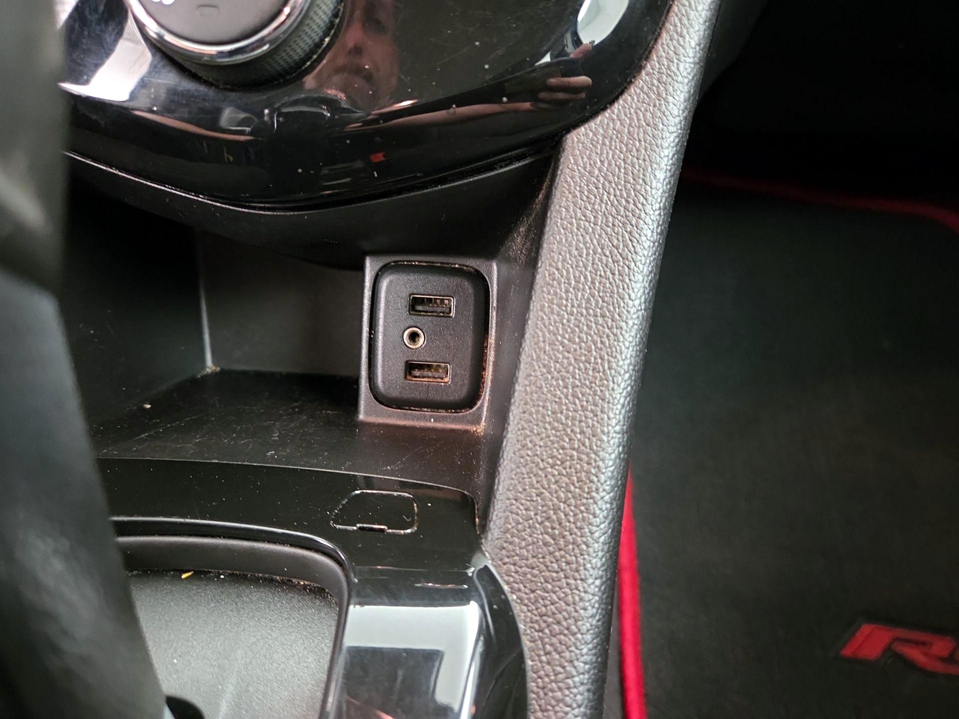 Thumbnail: 2017 Chevrolet Sonic - 18