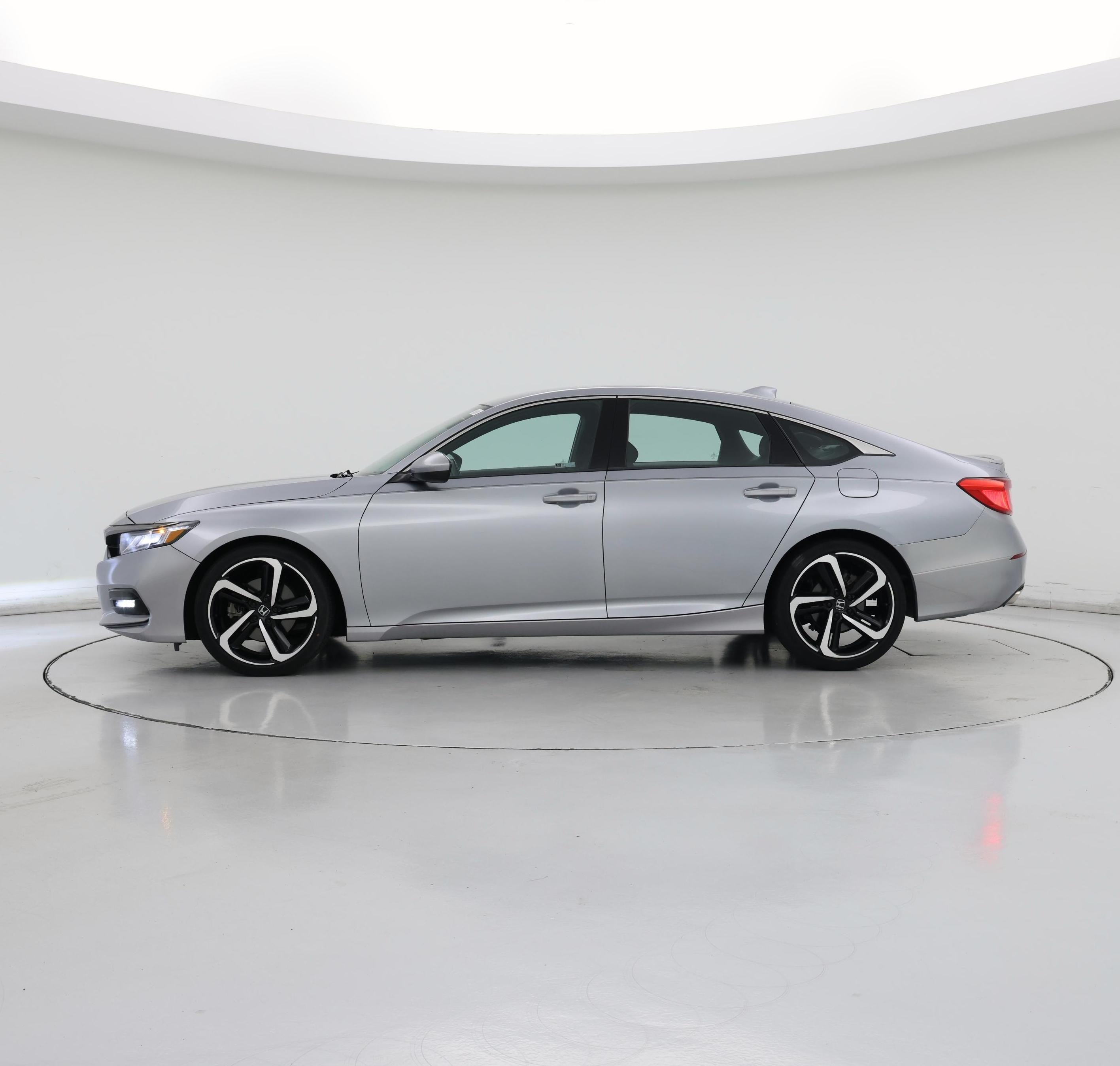 Thumbnail: 2018 Honda Accord - 3
