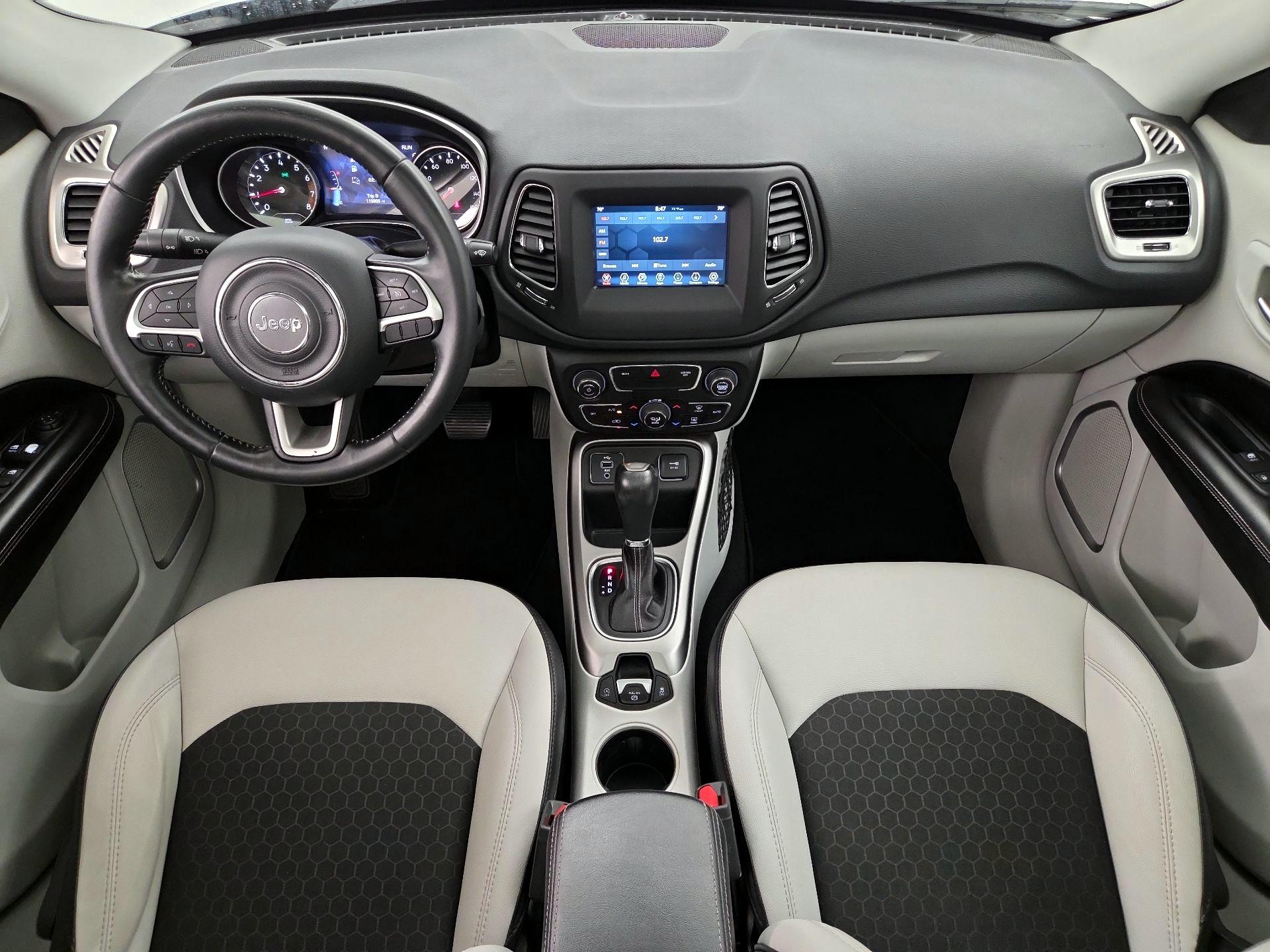 Thumbnail: 2018 Jeep Compass - 9