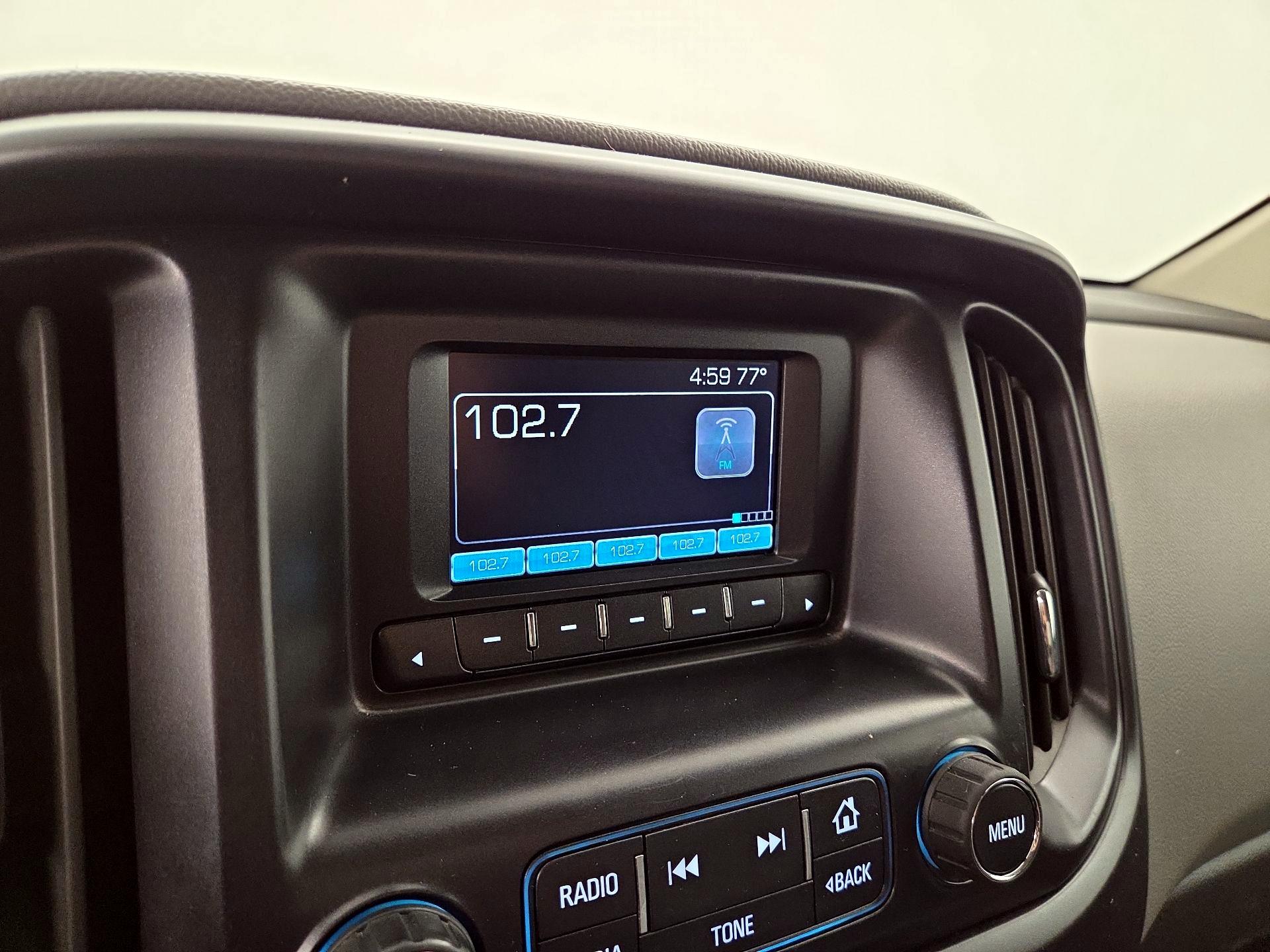 Thumbnail: 2015 Chevrolet Colorado - 15