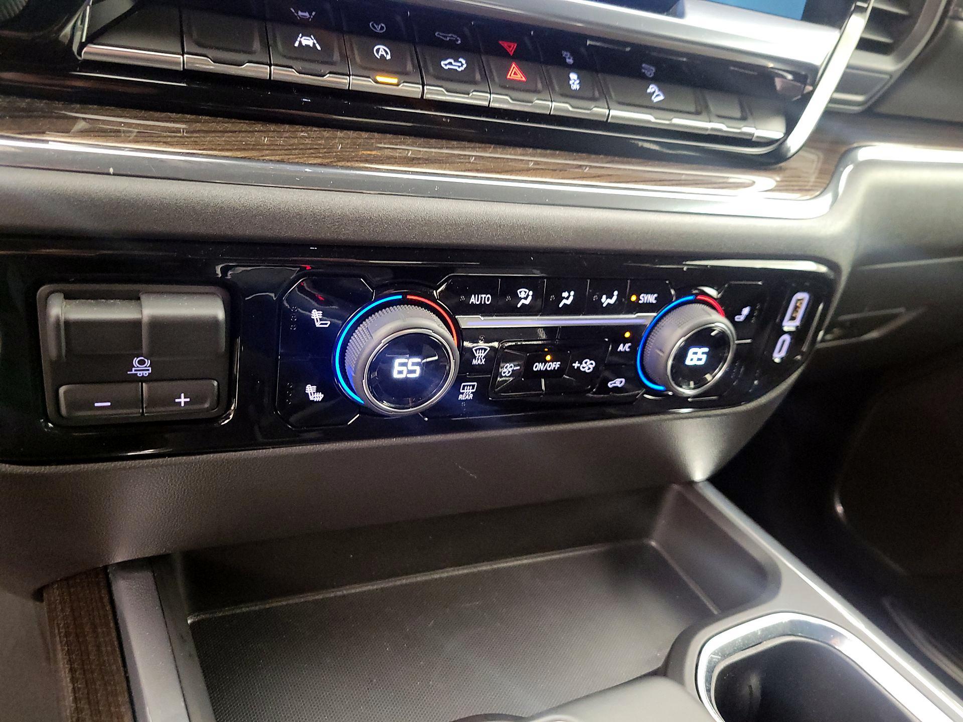 Thumbnail: 2023 Chevrolet Silverado 1500 - 16