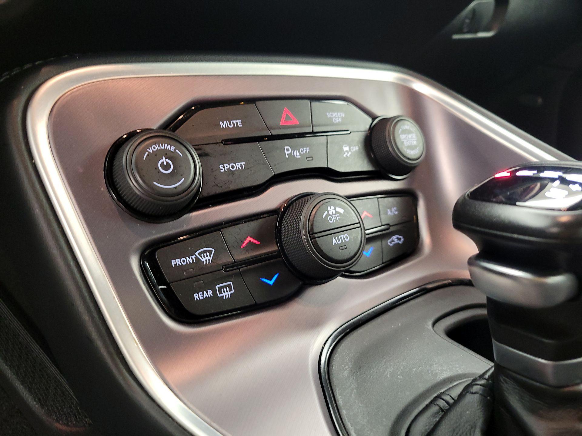 Thumbnail: 2021 Dodge Challenger - 16