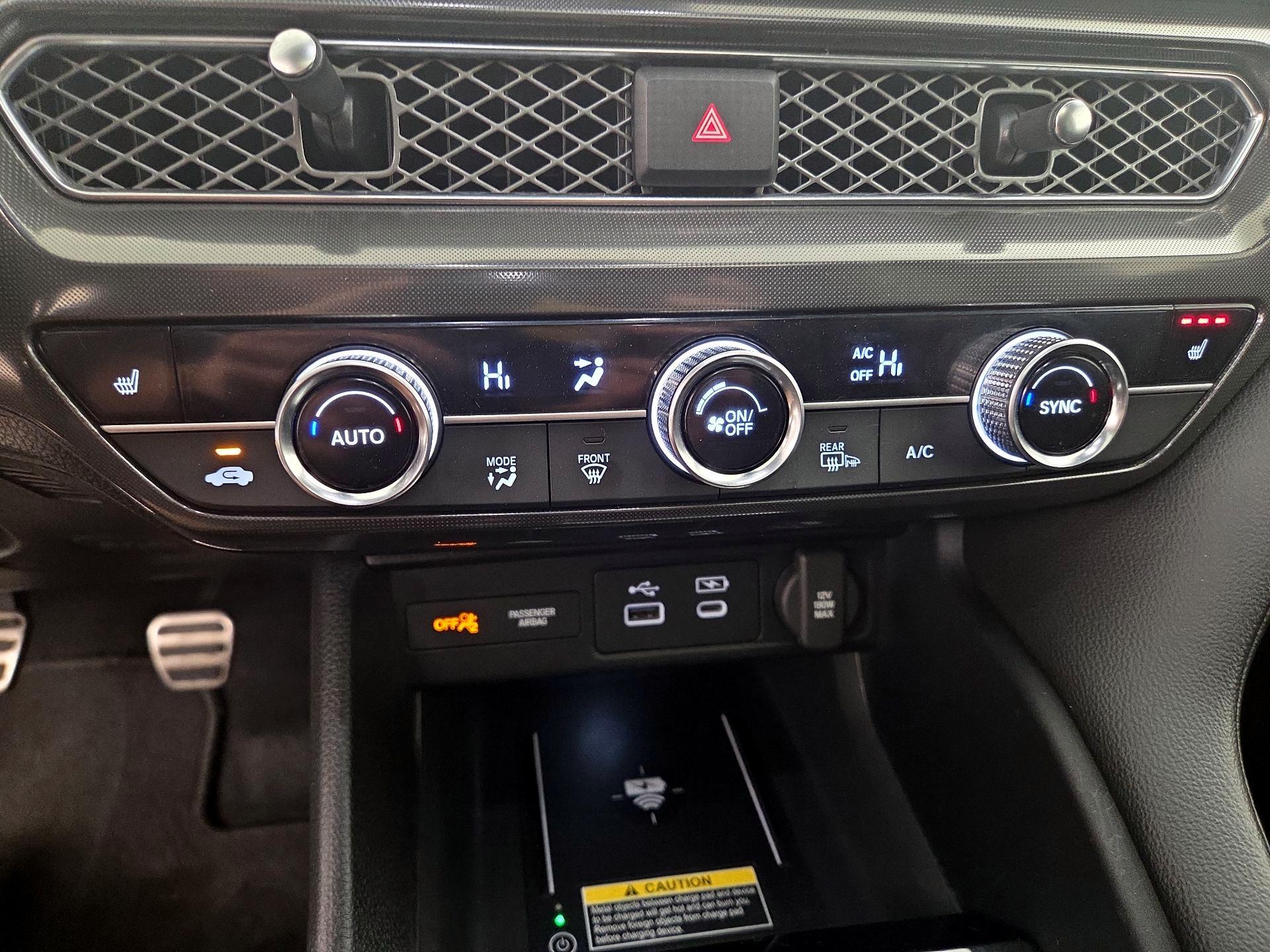 Thumbnail: 2023 Acura Integra - 16