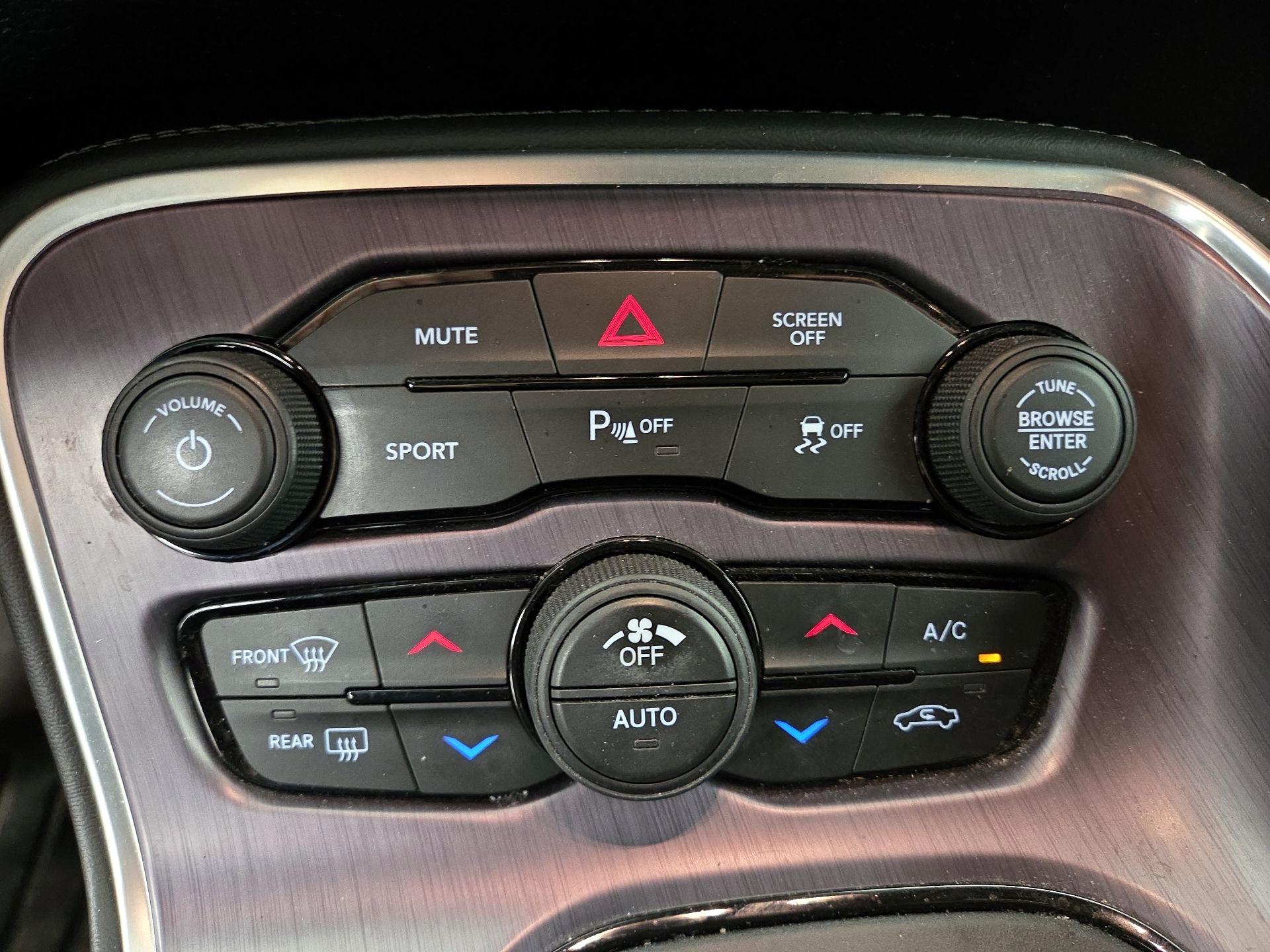 Thumbnail: 2018 Dodge Challenger - 16